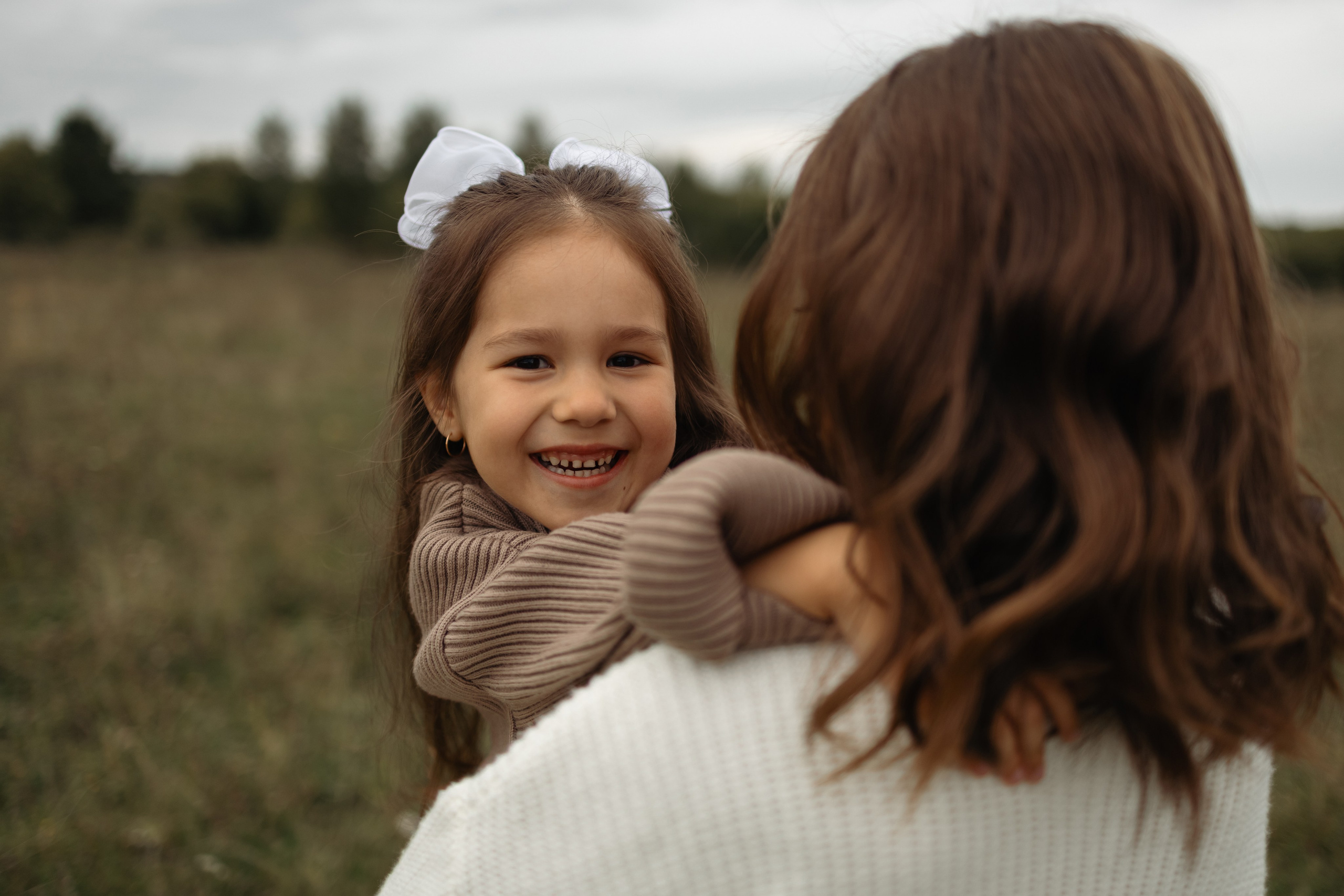 Ляйсан и Амалия. Фотограф Айгуль Габсаматова Октябрьский