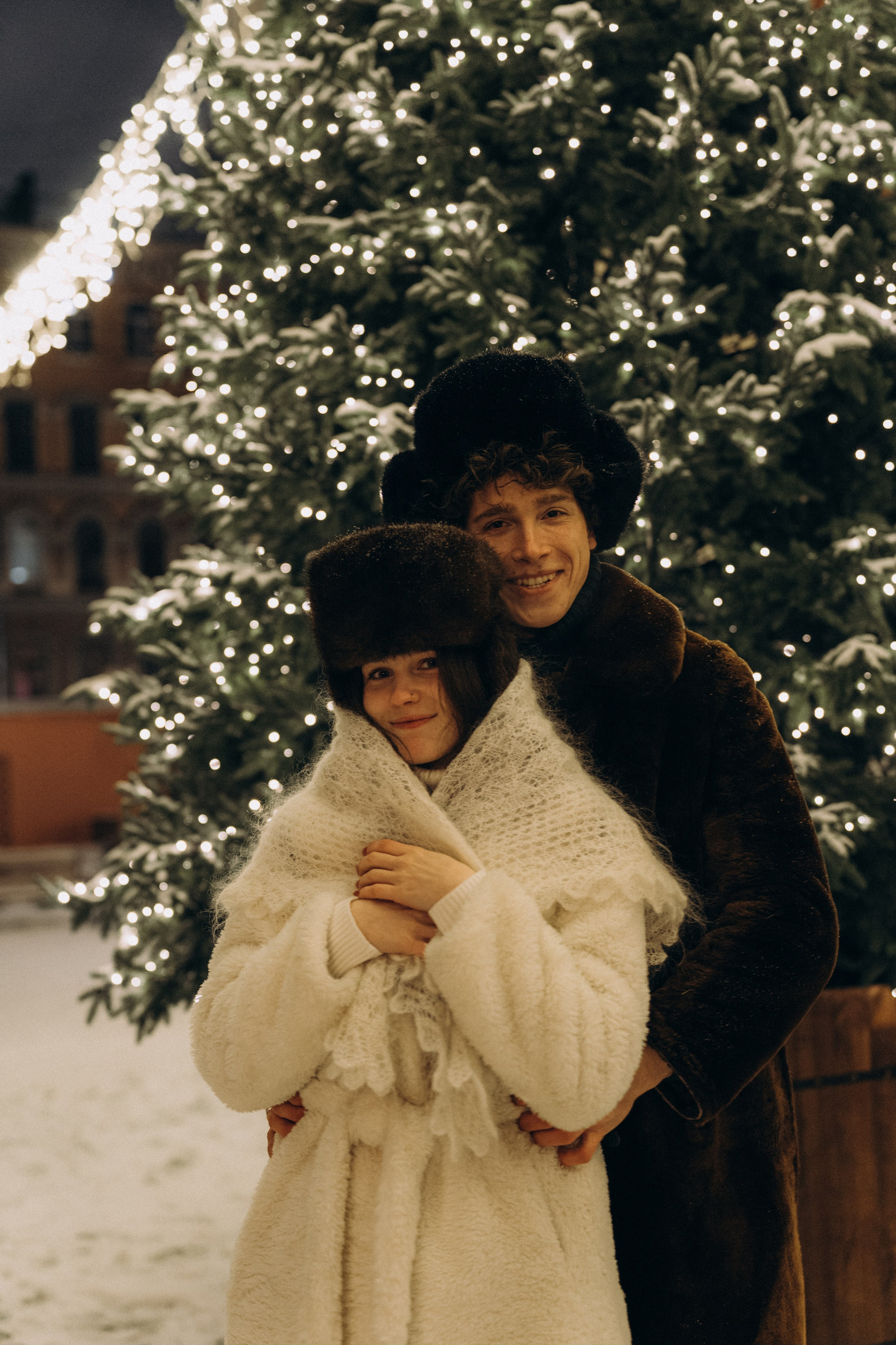 НОВОГОДНЯЯ ПРОГУЛКА ПАРЫ ПО ЧЕРНЫШЕВСКОЙ ПЕРЕД НОВЫМ ГОДОМ. Профессиональный фотограф, Санкт-Петербург — Виктория Богомолова