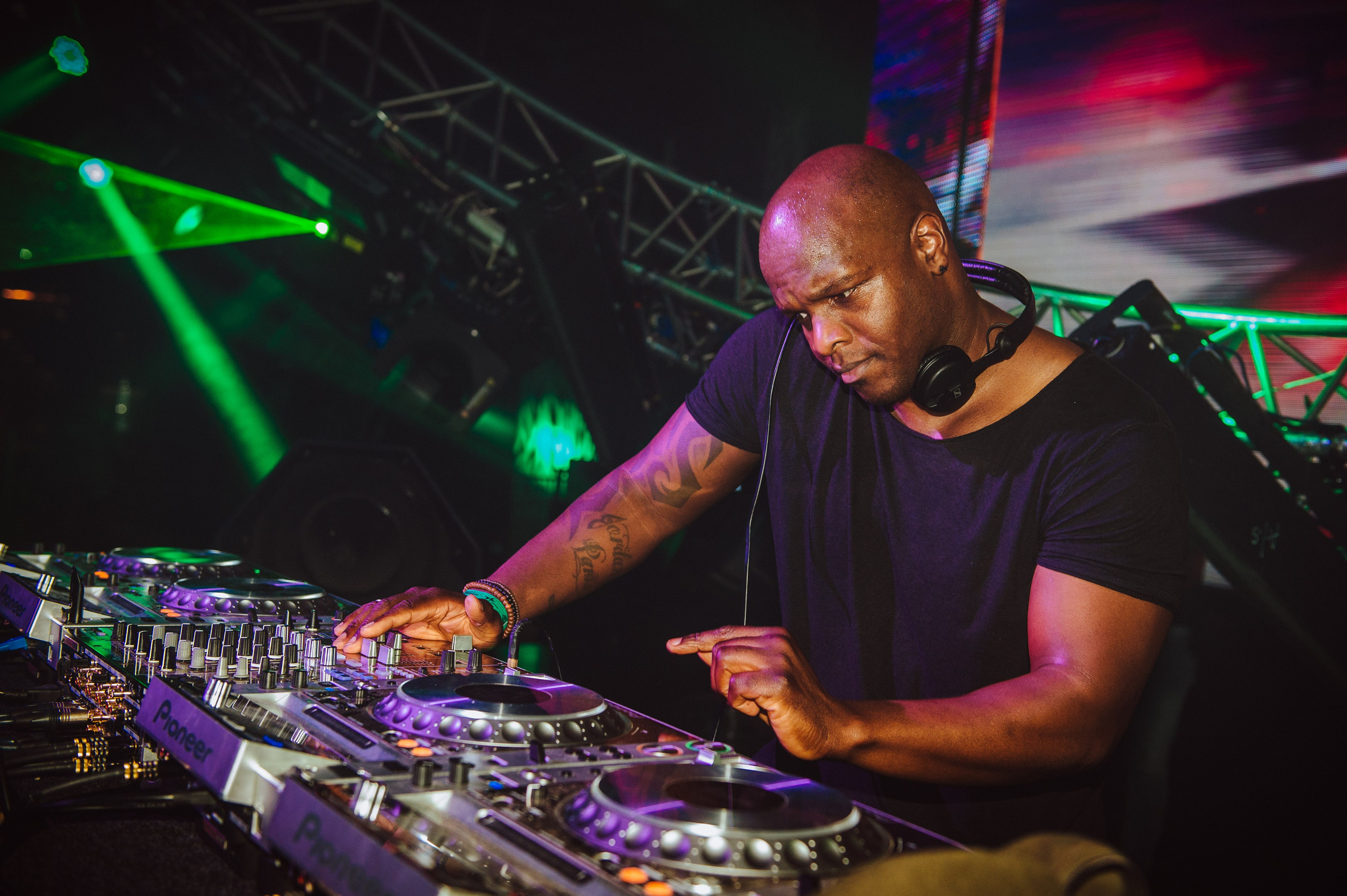 Фестиваль THE WORLD OF DRUM N BASS. РЕПОРТАЖНЫЙ И БИЗНЕС ФОТОГРАФ В МОСКВЕ, ЕГОР НИКОЛАЕВ