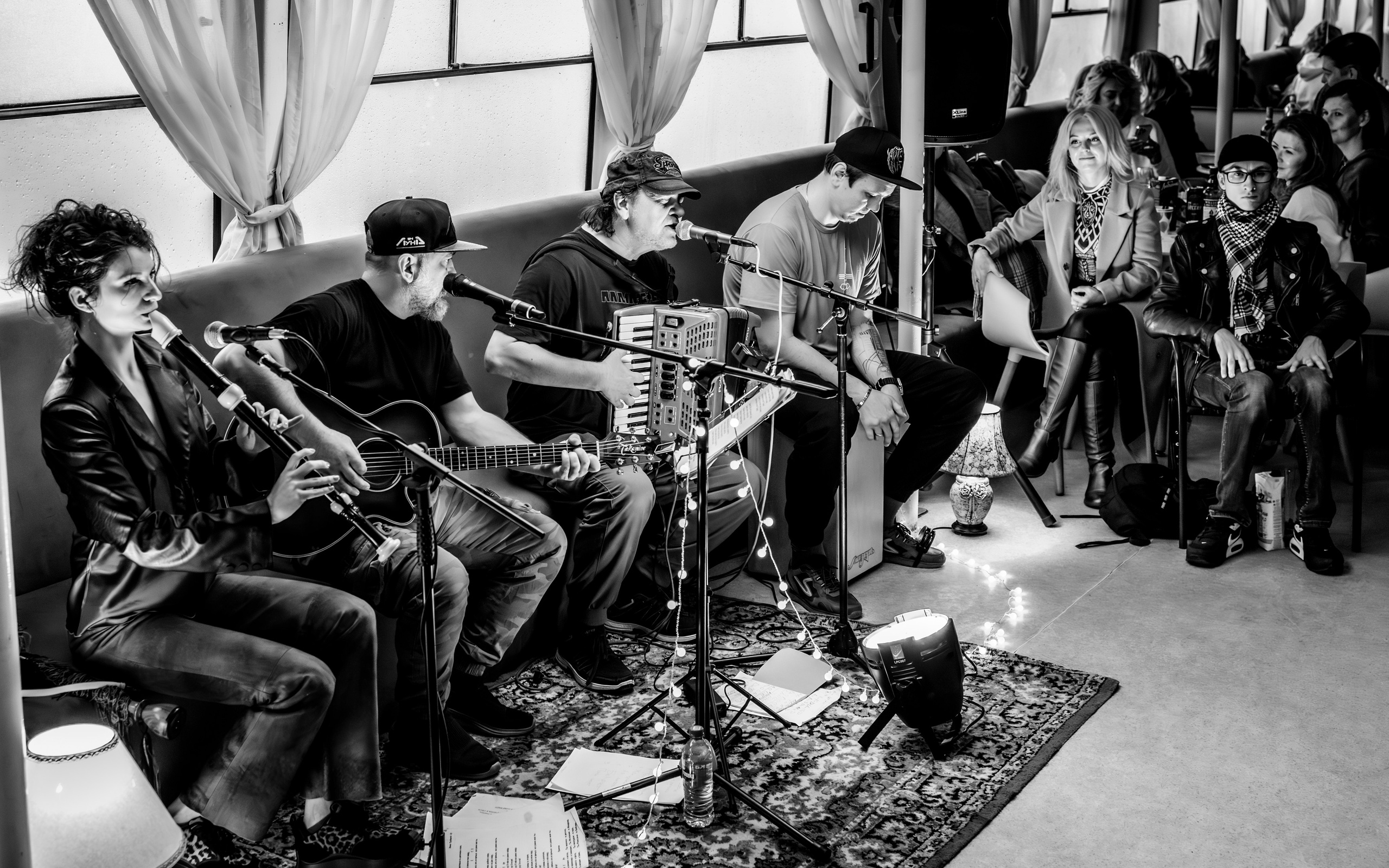 Рок-квартирник на теплоходе. Bertran Ordo