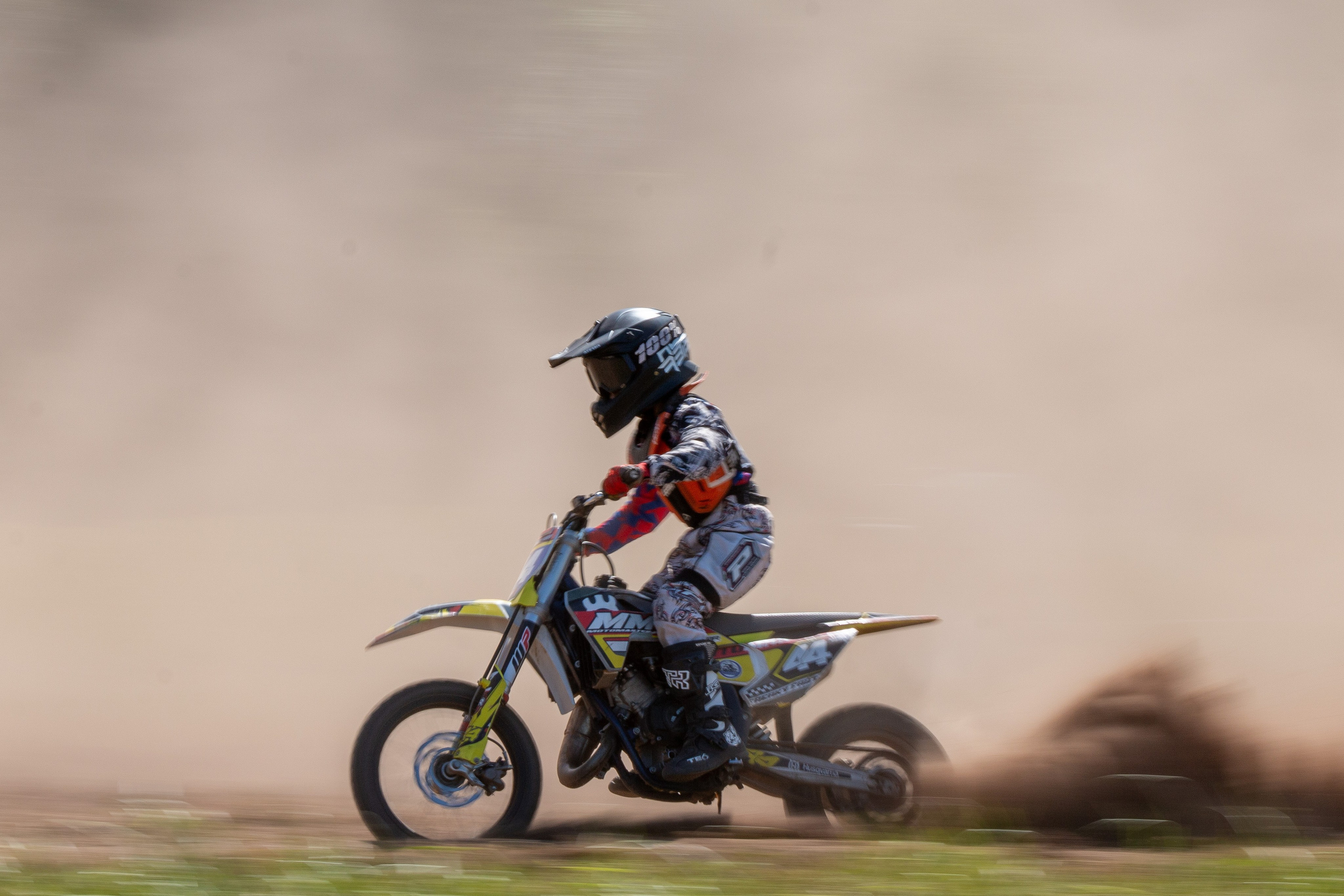 Конь-огонь 2025. Олег Романов. Мастер фото по спорту