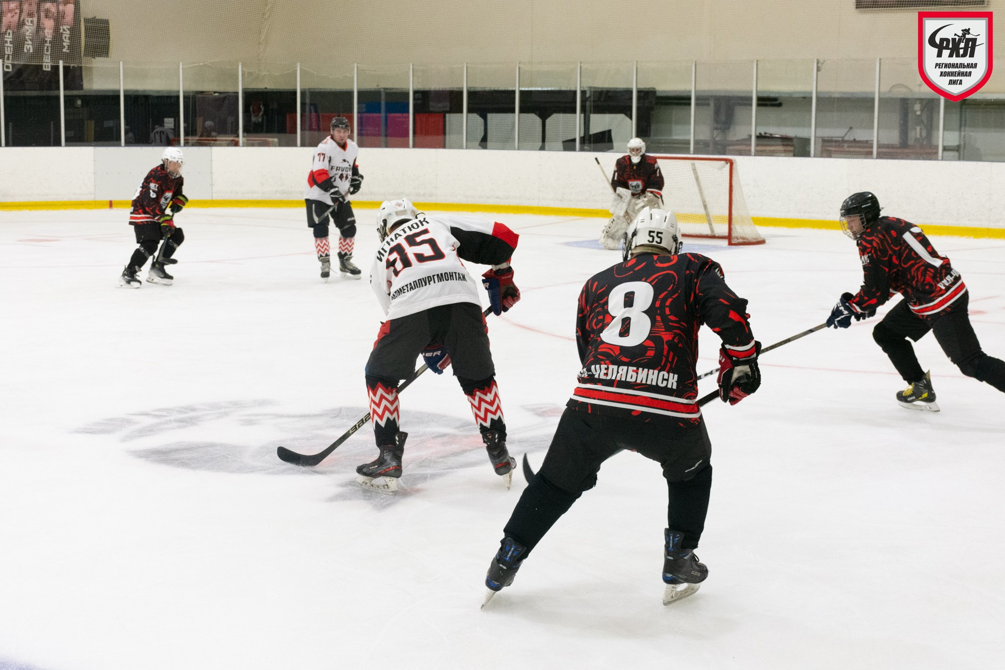 Хоккей. Фотограф Максим Буряк