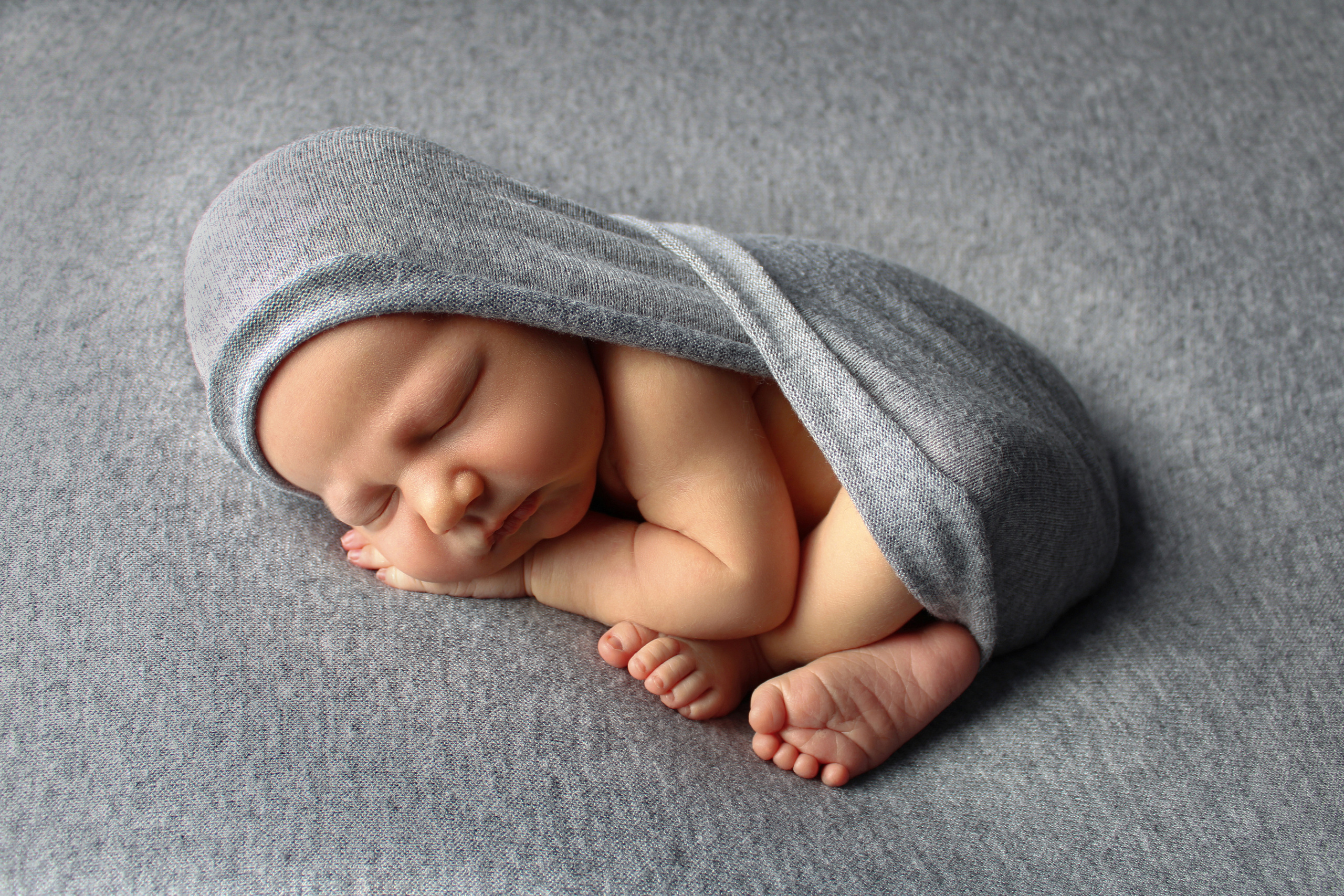 Новорождённые. Фотограф новорождённых г. Салехард