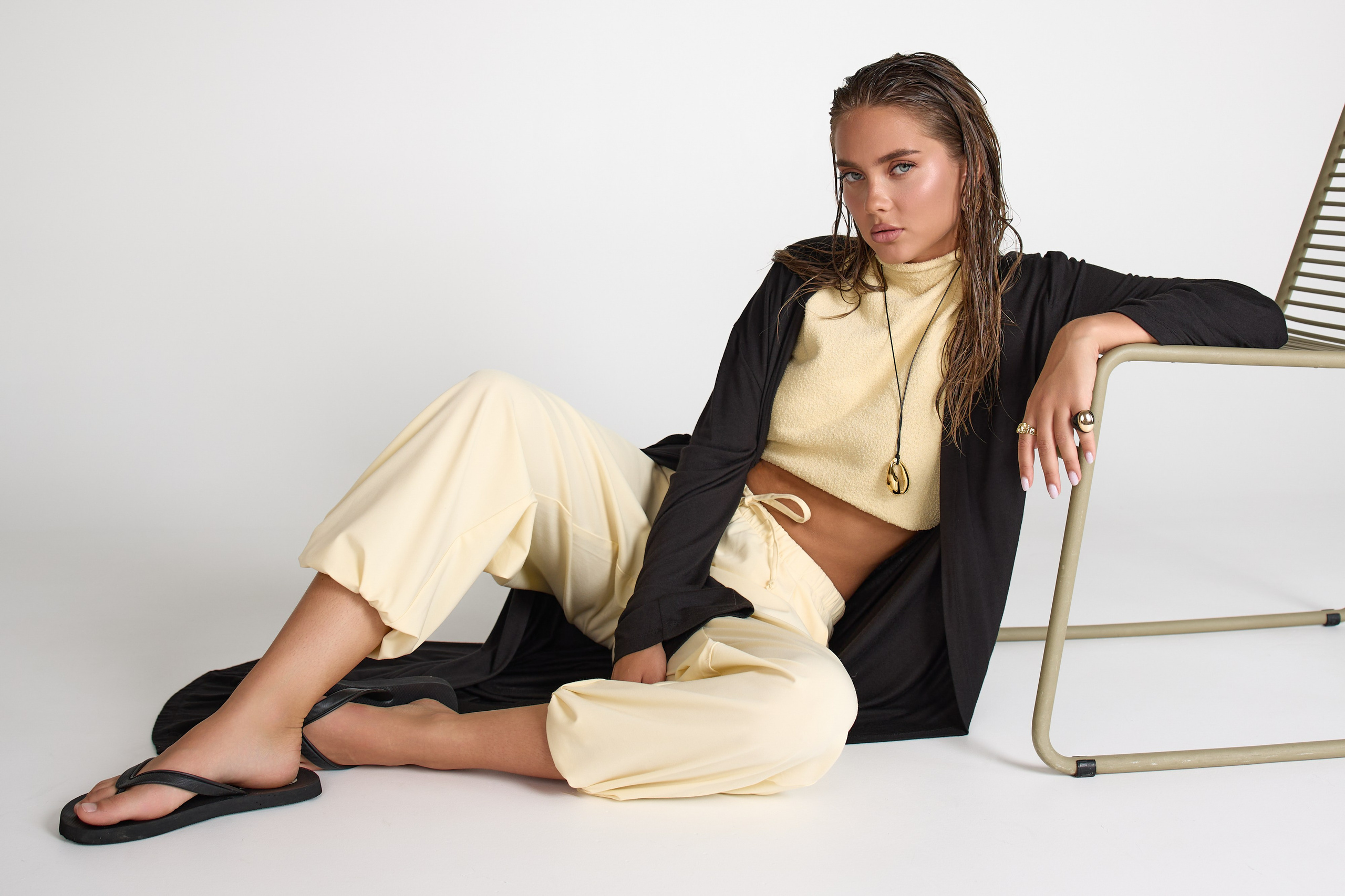 Вита Овчинникова. Фотограф в Новосибирске. Снимаю женские портреты, контент для блогеров и брендов