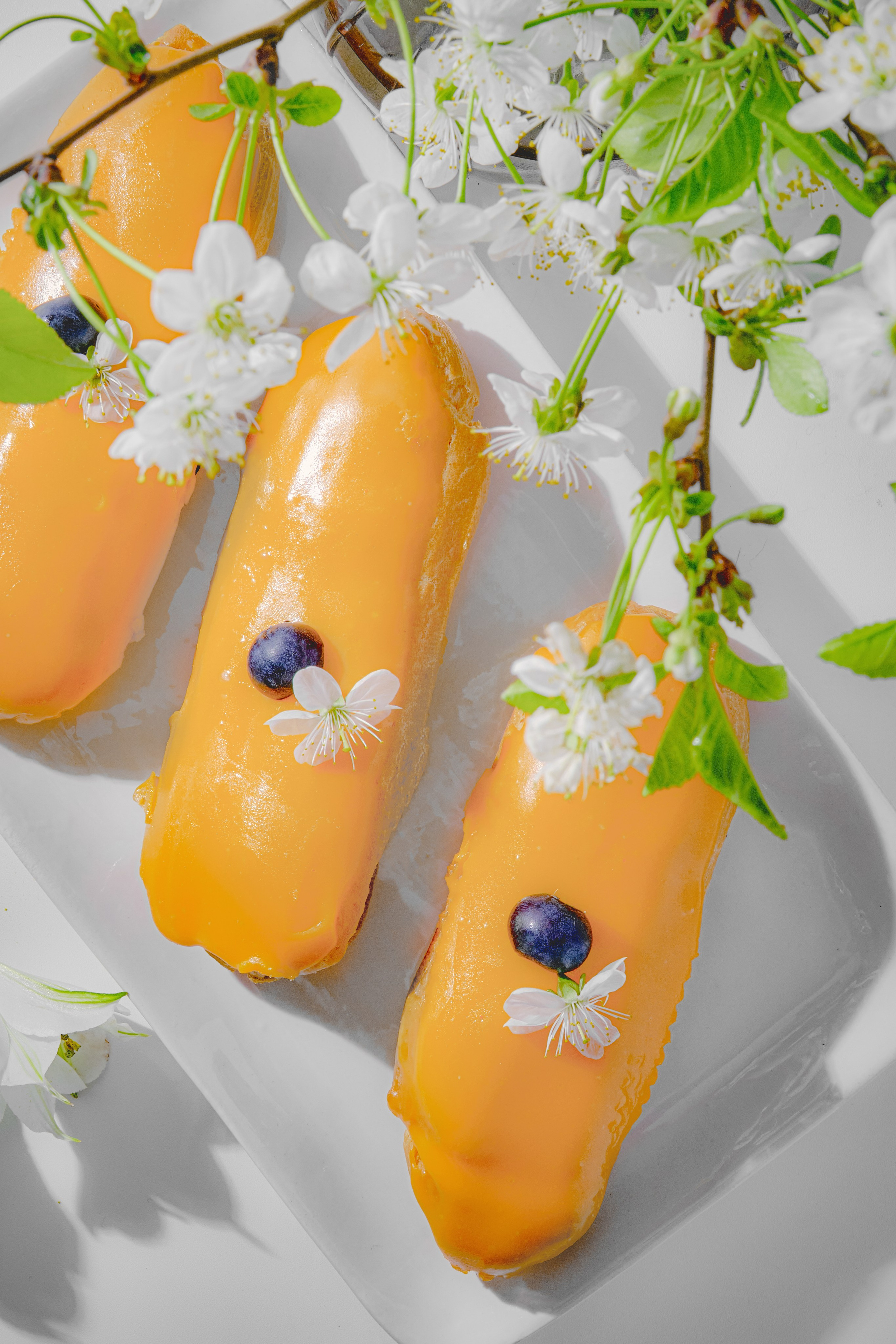 Я  фотограф. Работаю в городе Москва,