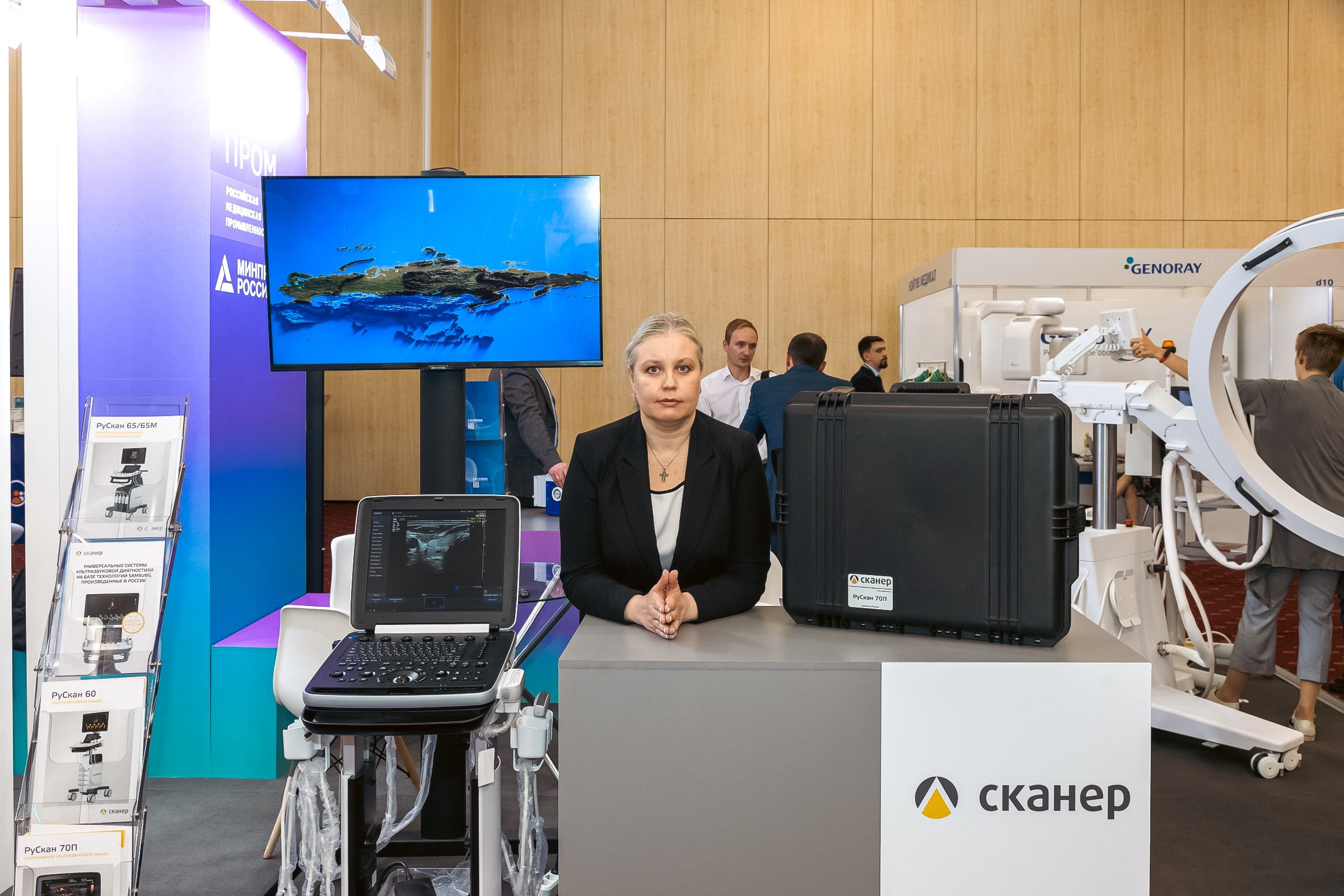 Съёмка стенда на выставке. Фотограф на мероприятие в Москве Марик