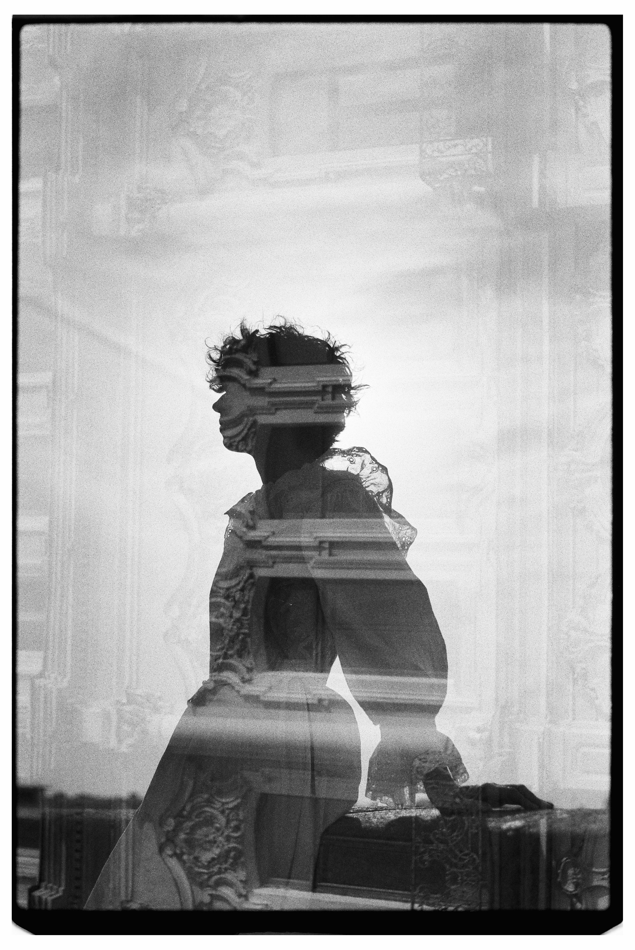 Прогулочная портретная фотосессия на плёнку для Полины в СПб. Светлана Гопанюк. Портретный фотограф. Санкт-Петербург. СПб