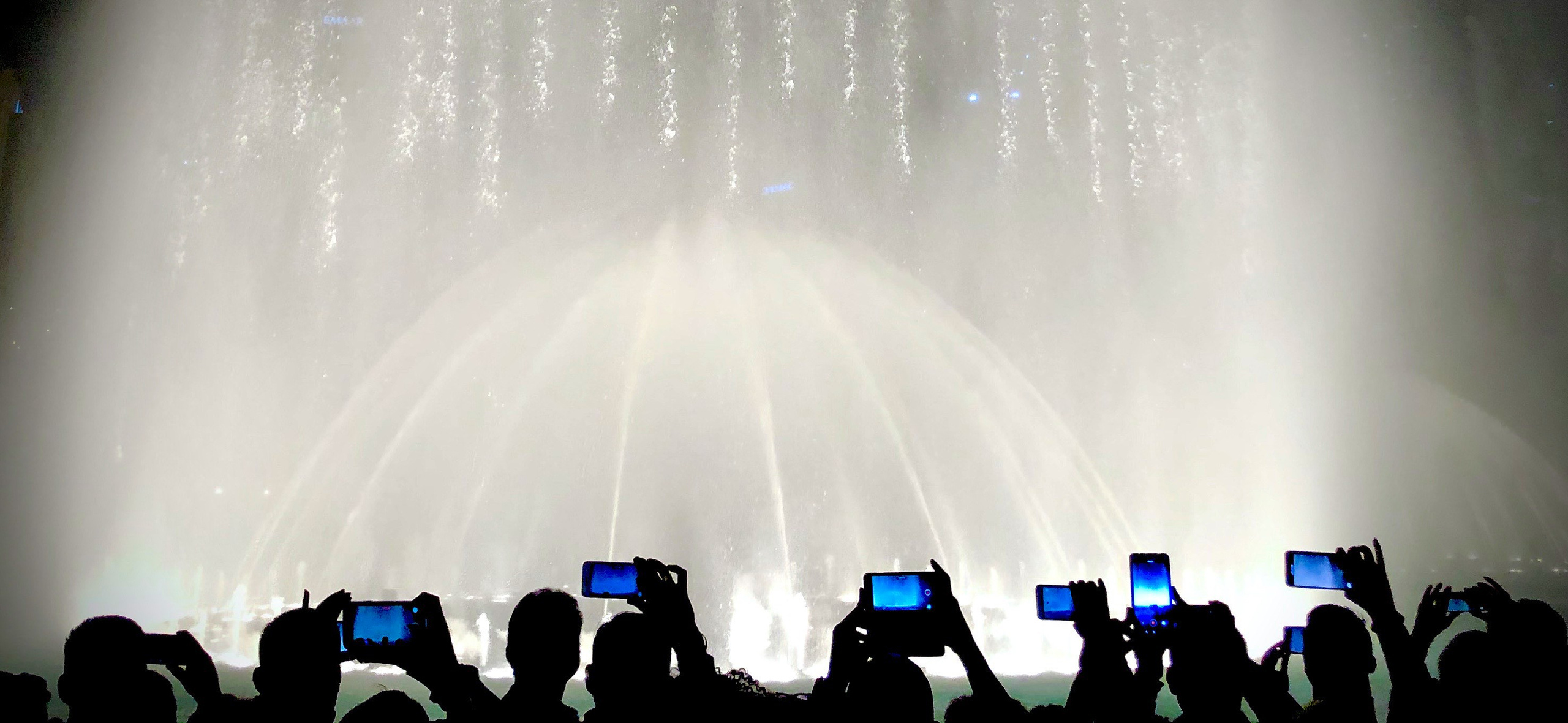 Снято на телефон. Фотография, ретушь, сканирование, восстановление старых фото, интерьерная съёмка, студия. Данилов Александр, Москва