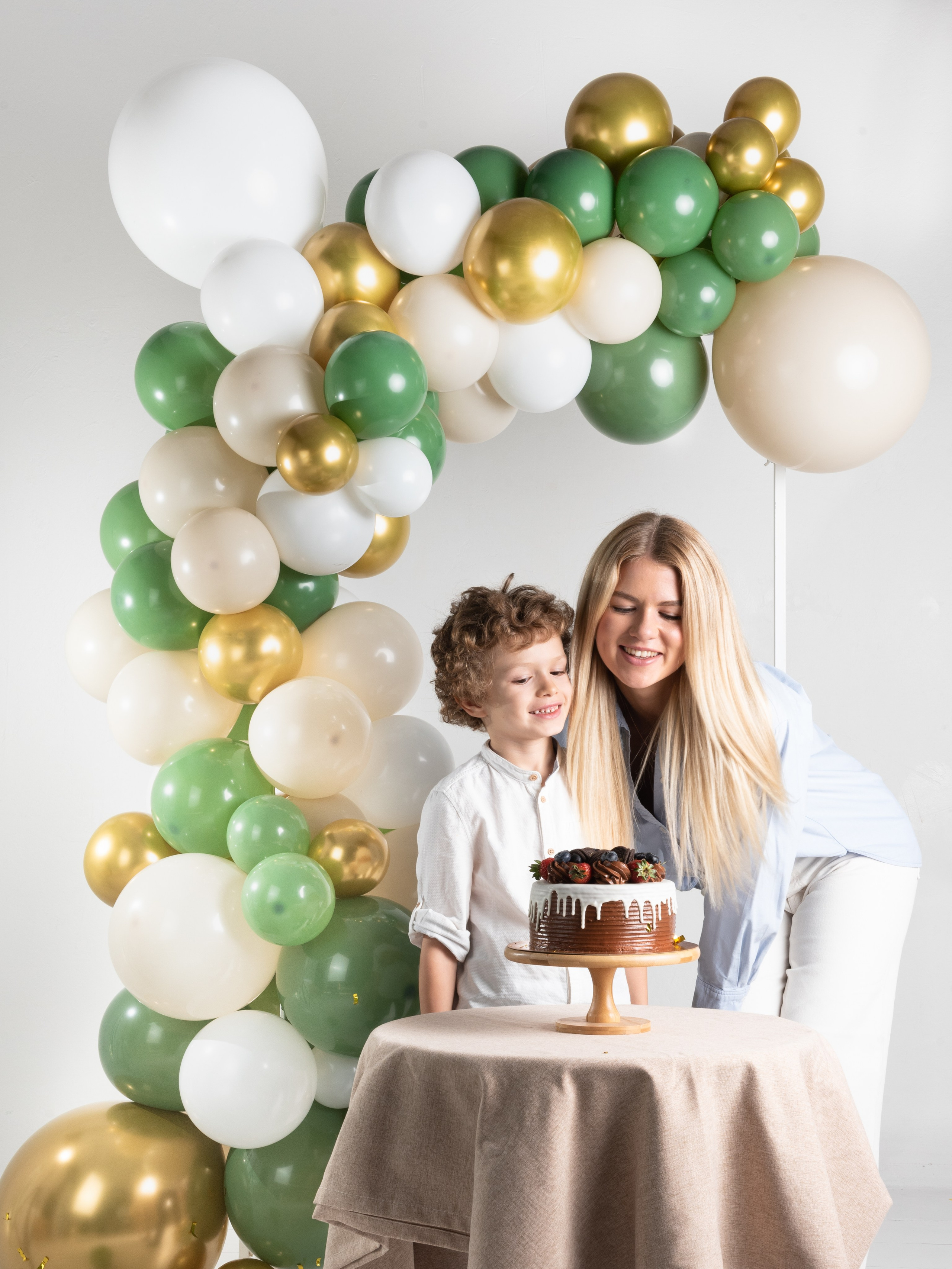 Выездные съемки. Александра Чекалина Предметный фотограф Барнаул