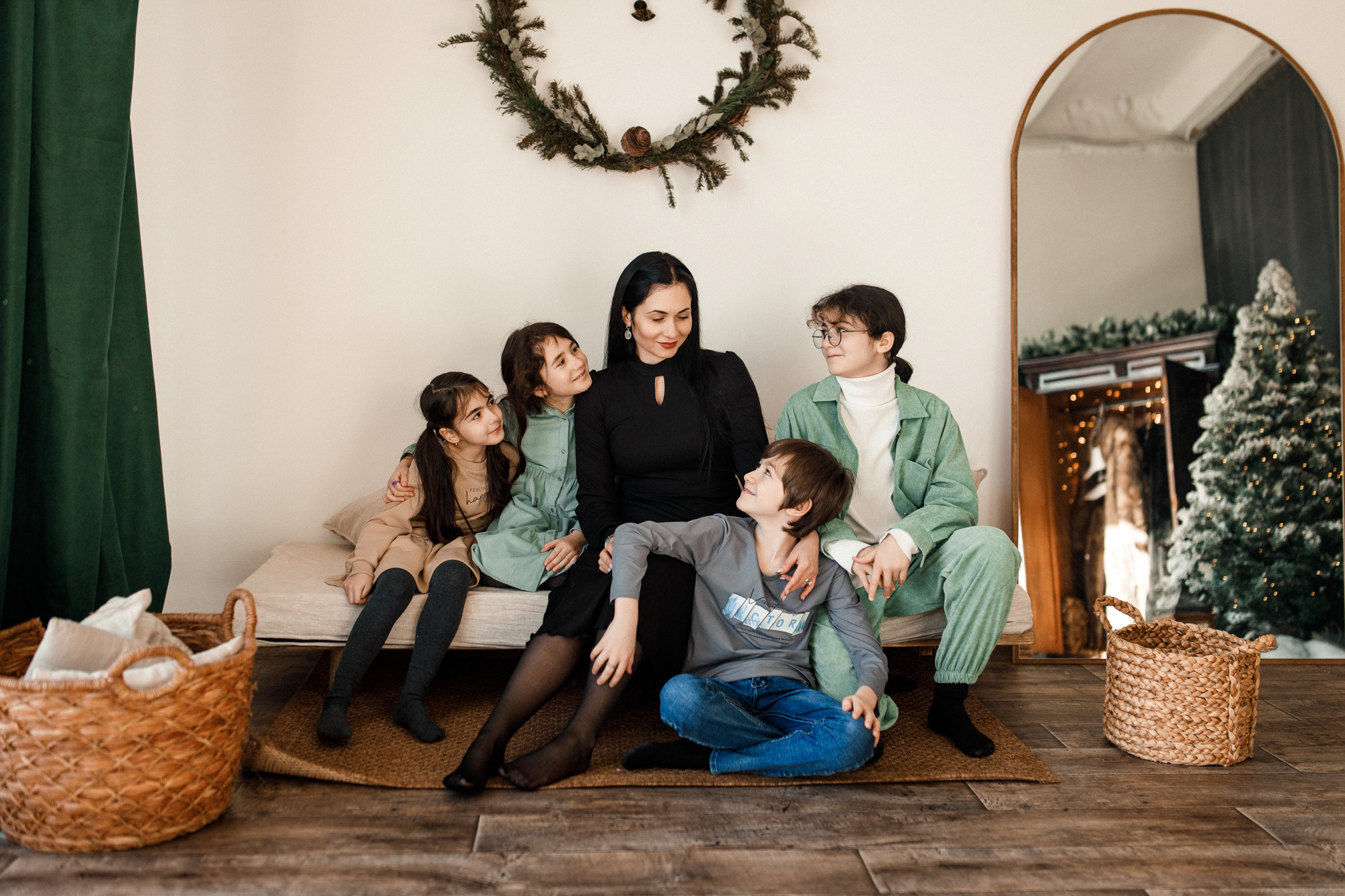 Новогодняя