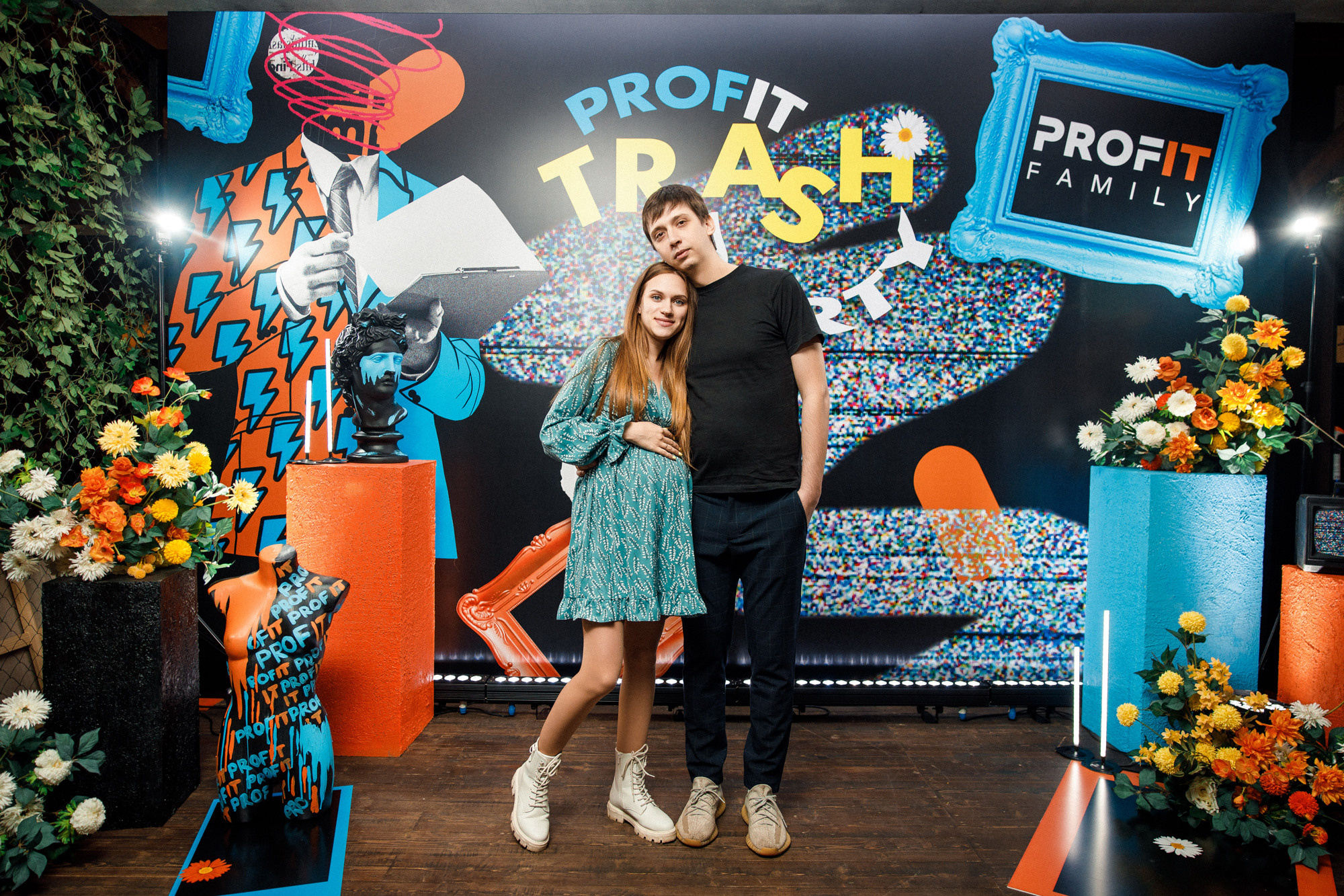 Profit Trash Party