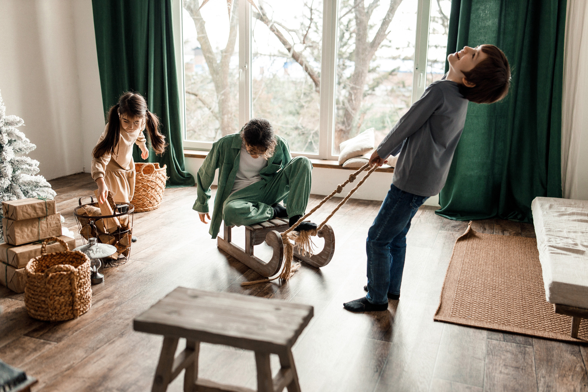 Новогодняя