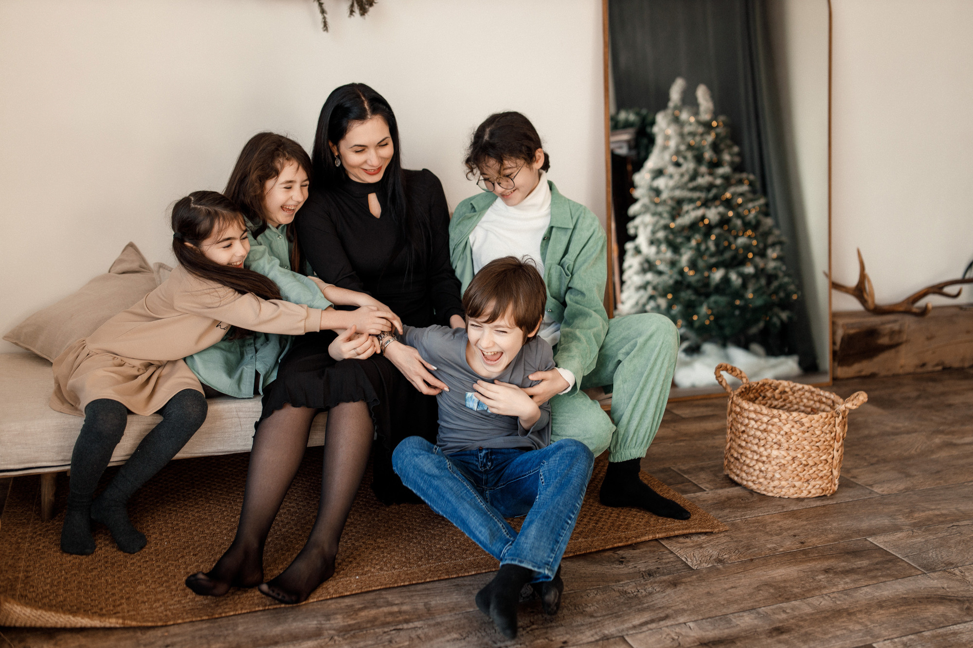 Новогодняя