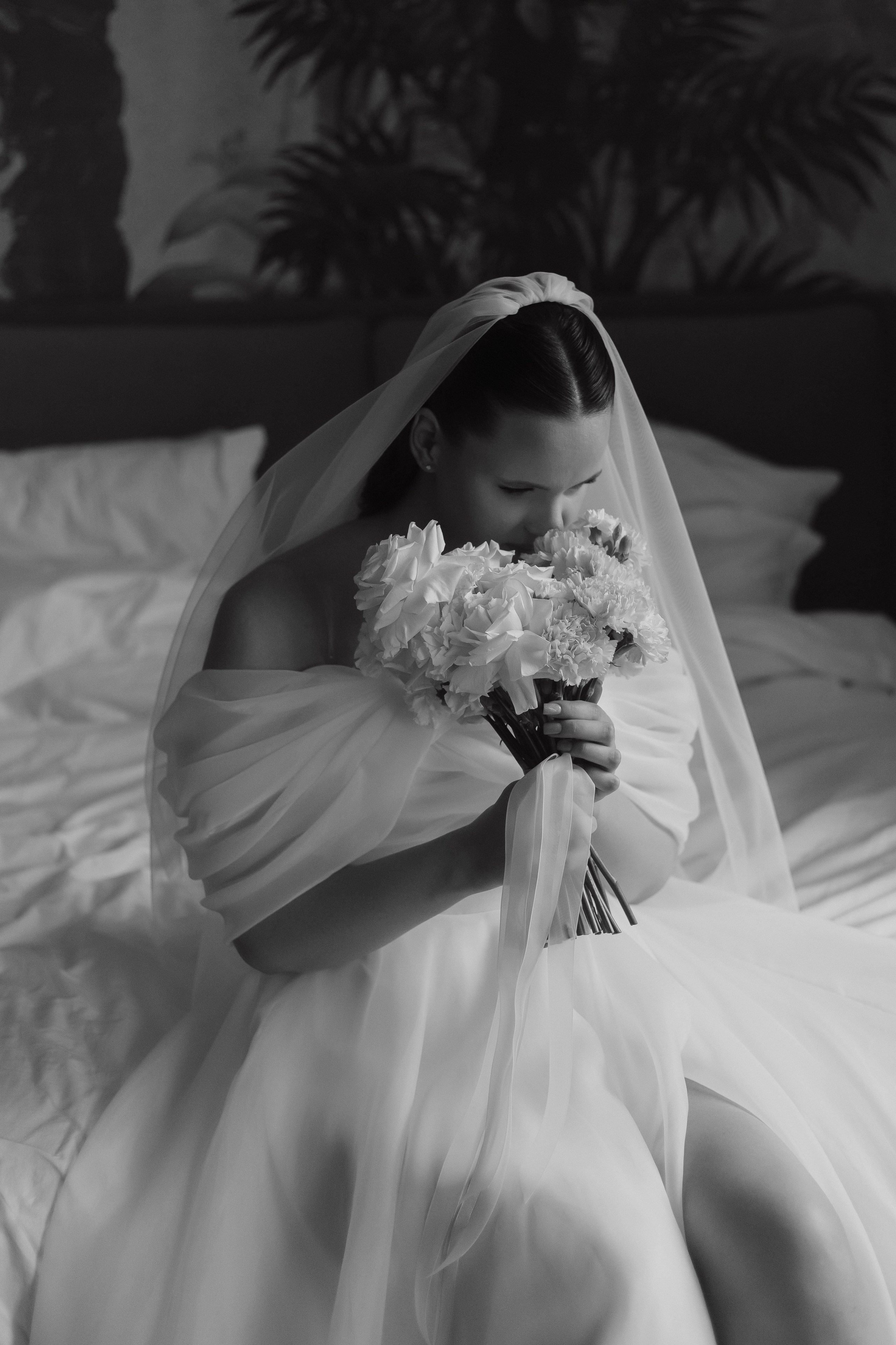 Свадебная фотосессия в Минске в итальянском ресторане La Scala