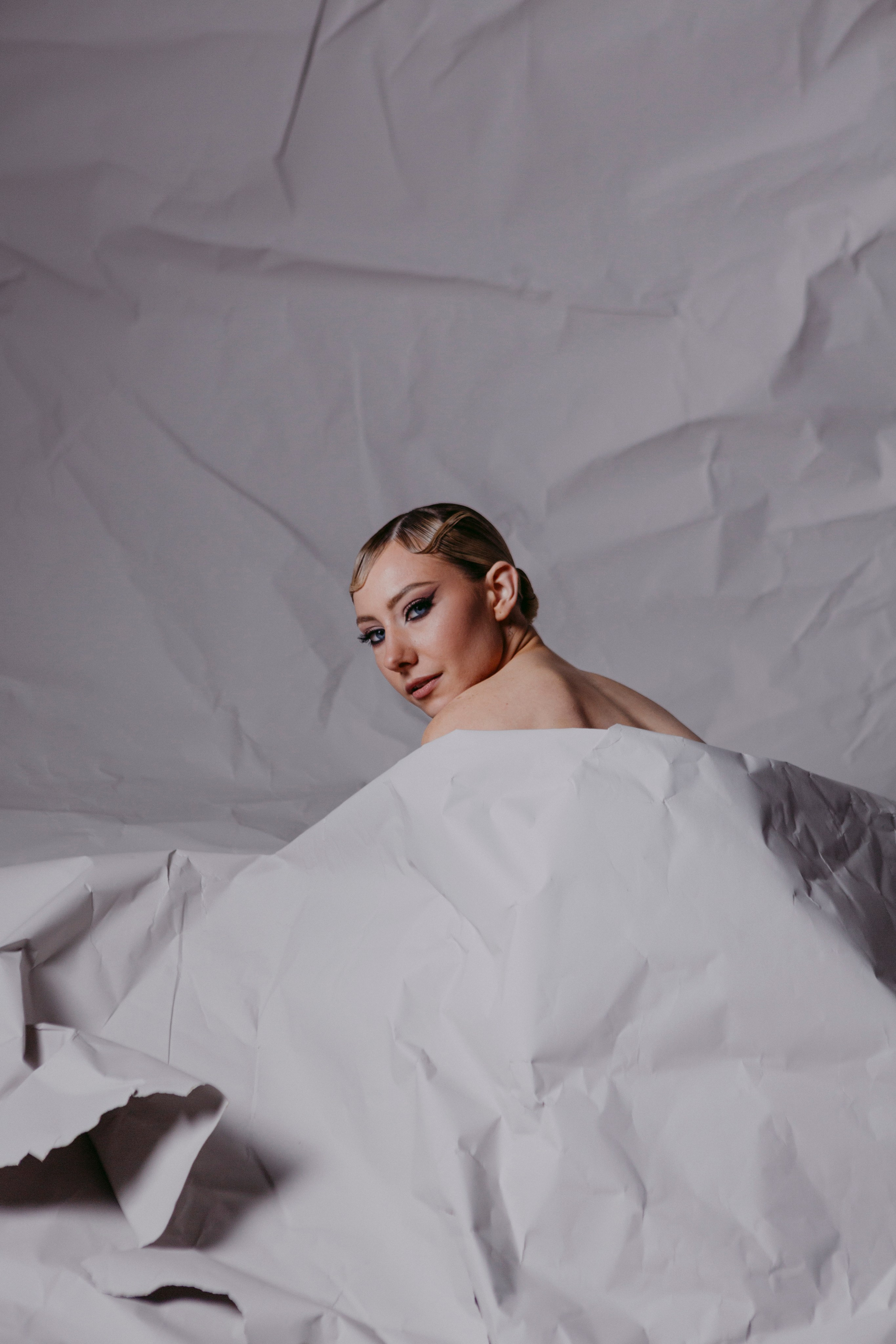 Унесённая в глубины. Портретный фотограф в Минске