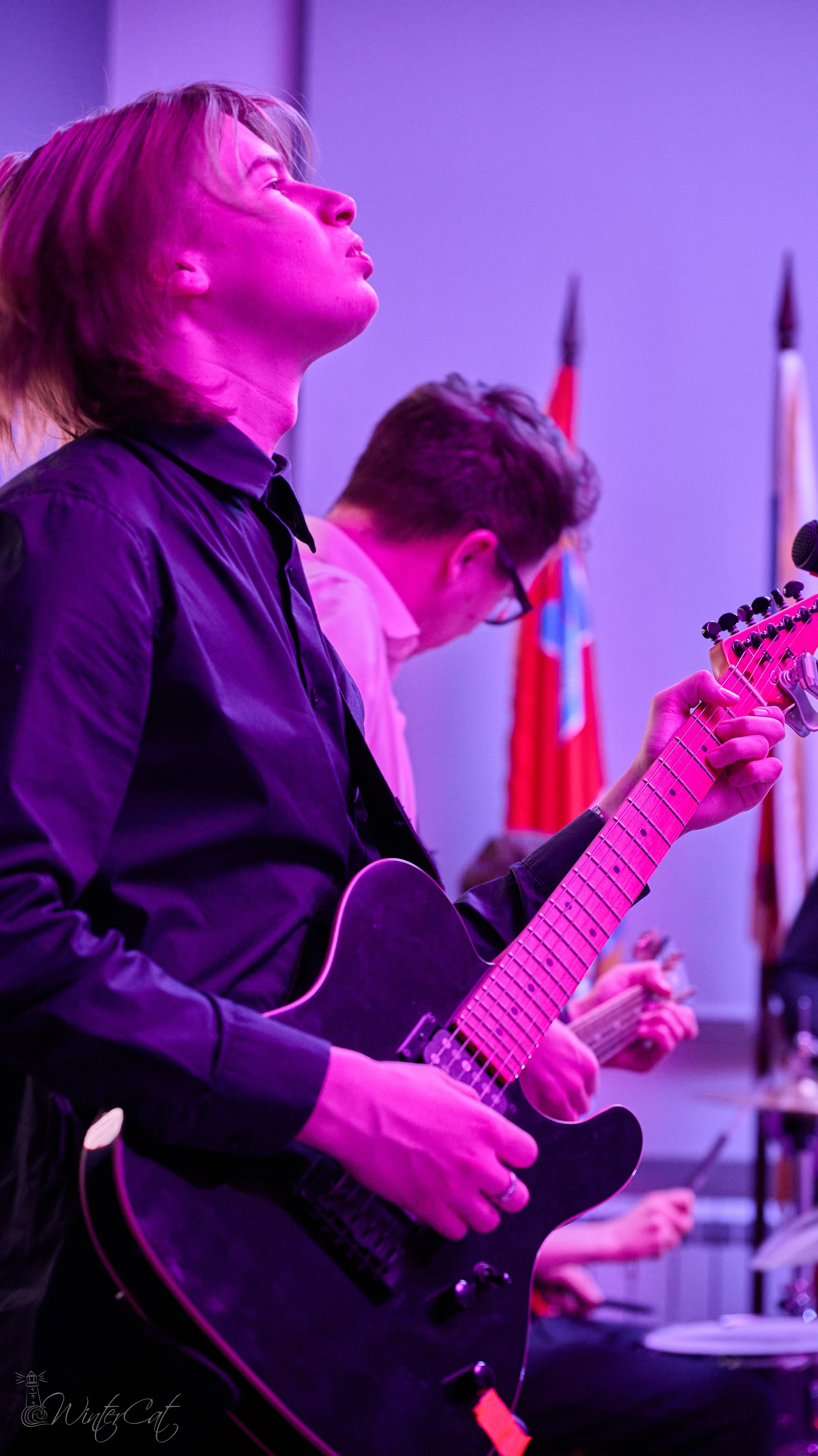 Открытый микрофон. Портретный и репортажный фотограф в Магадане Андрей Нефедов WinterCatPhoto