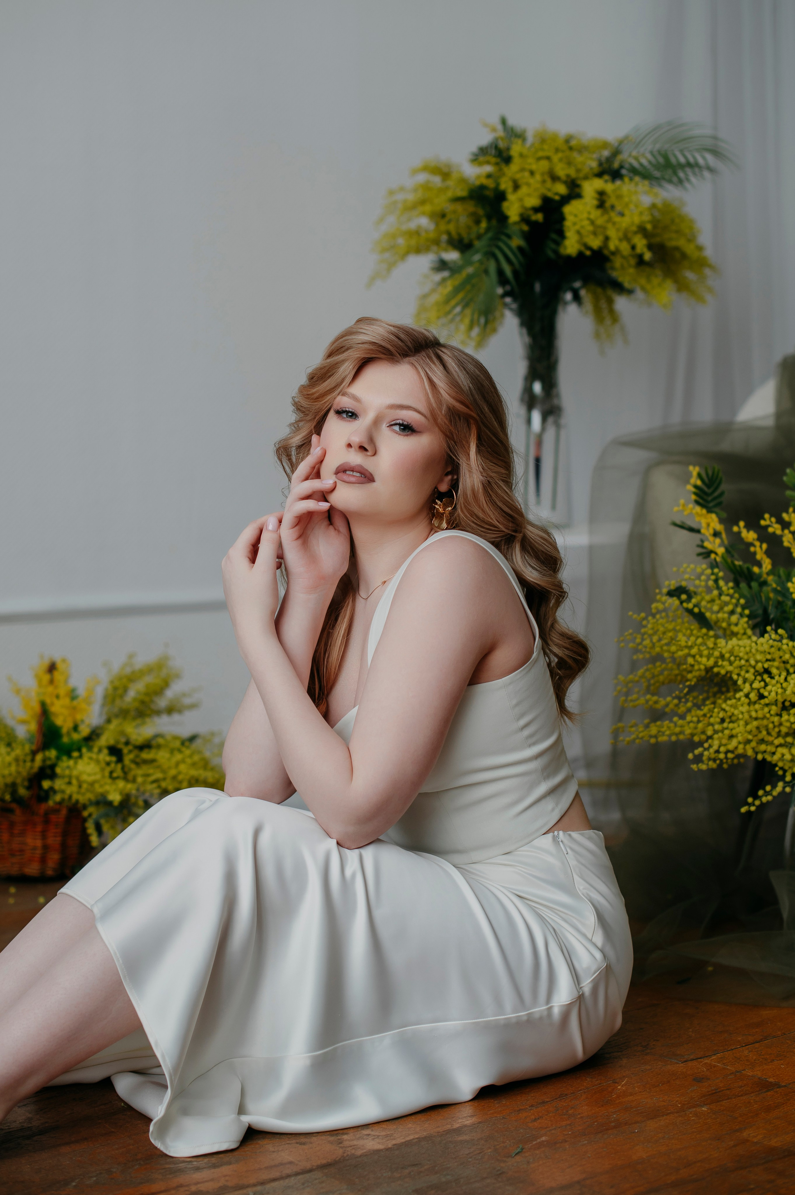 Алена и мимозы. Фотограф Дарья Семина