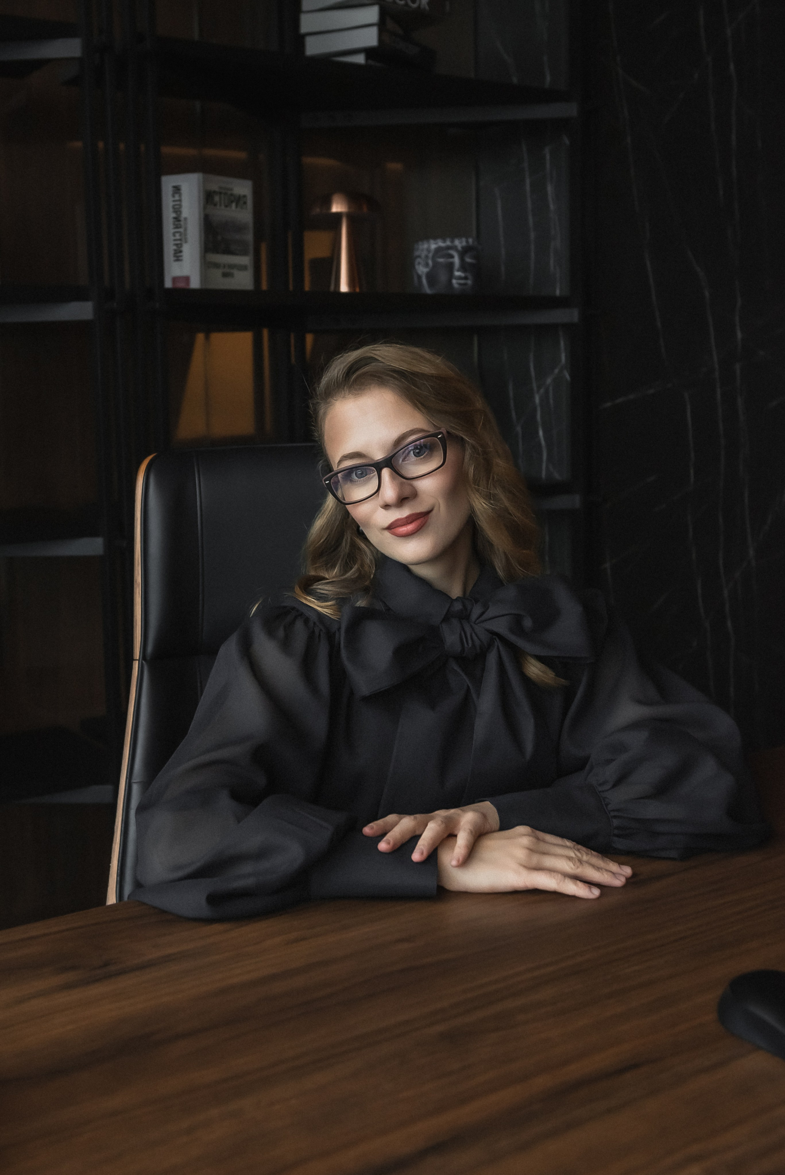 фотосессия в темном зале