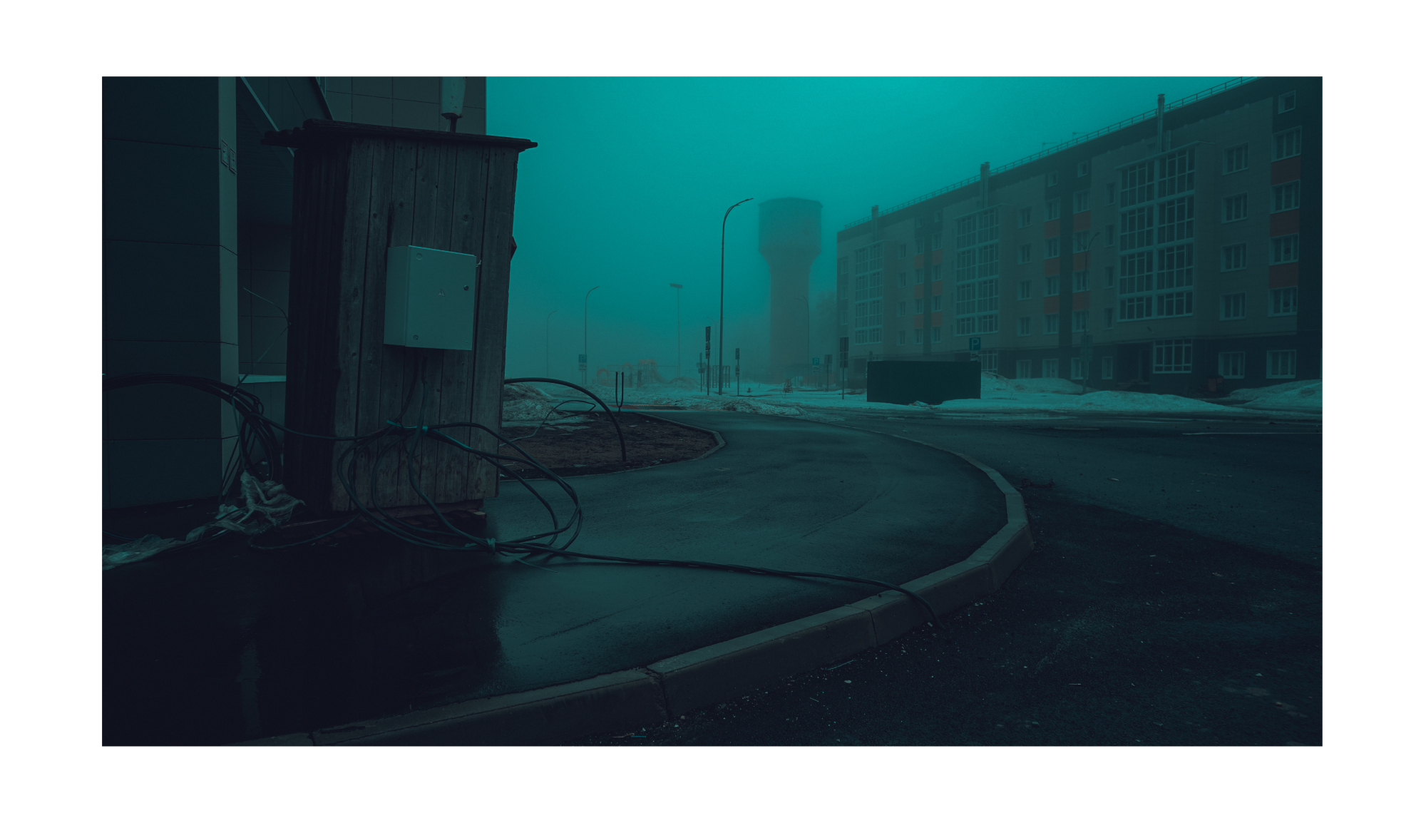 LONELY WORLD. JULIA EXISTO. Визуальный артист