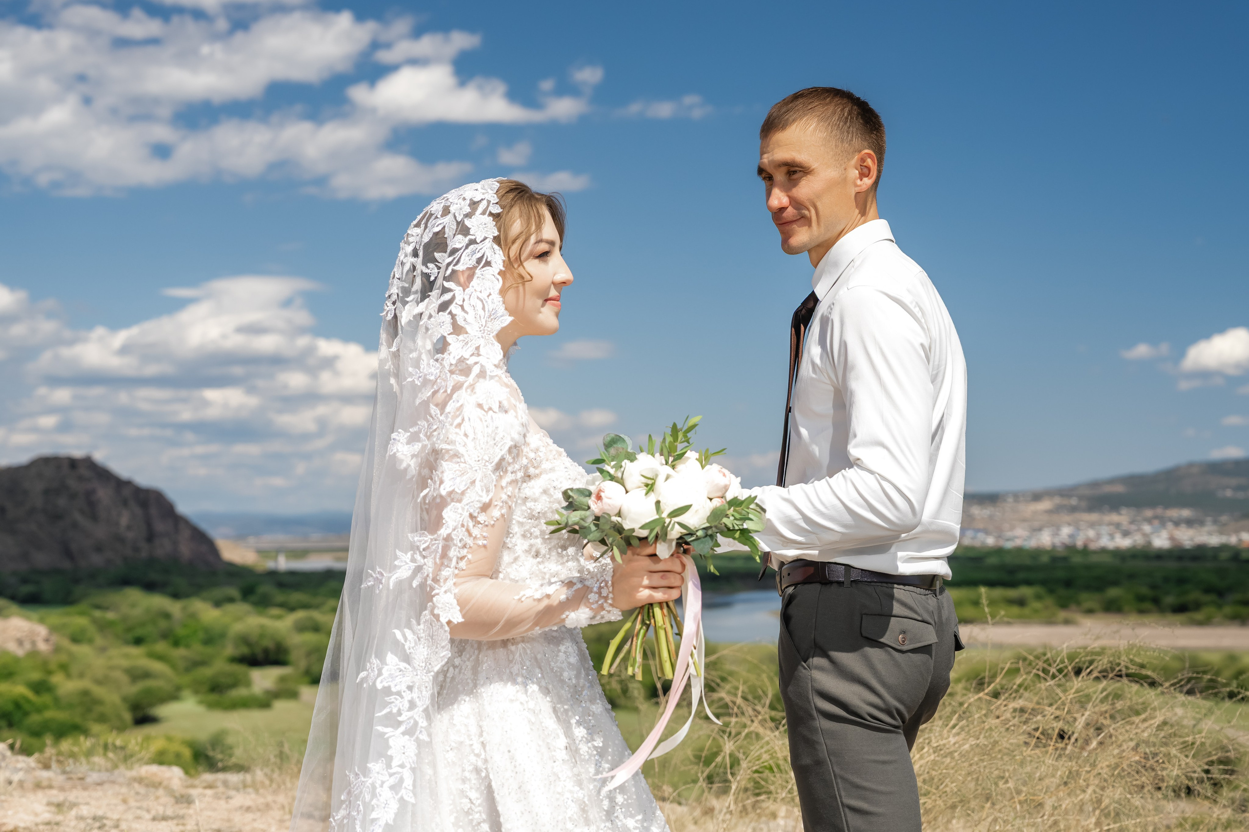 Тимофей и Вероника. Фотограф и видеограф в Улан-Удэ: Аюна Габагуева и Артём Шаханов