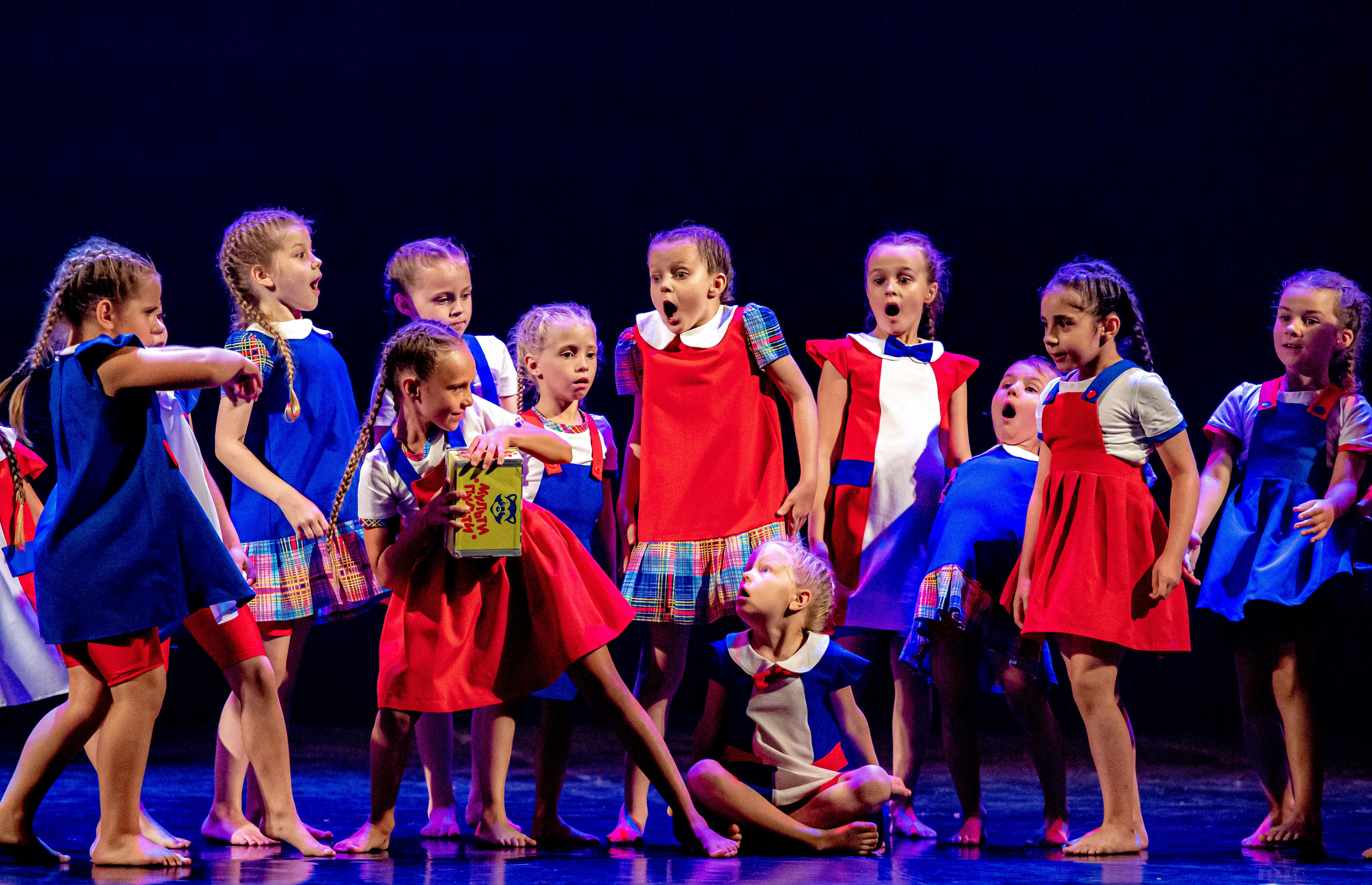 ОТЧЕТНЫЙ КОНЦЕРТ ХОРЕОГРАФИЧЕСКОЙ ШКОЛЫ НИКА. Фотограф в Сочи Юрий Шептаев