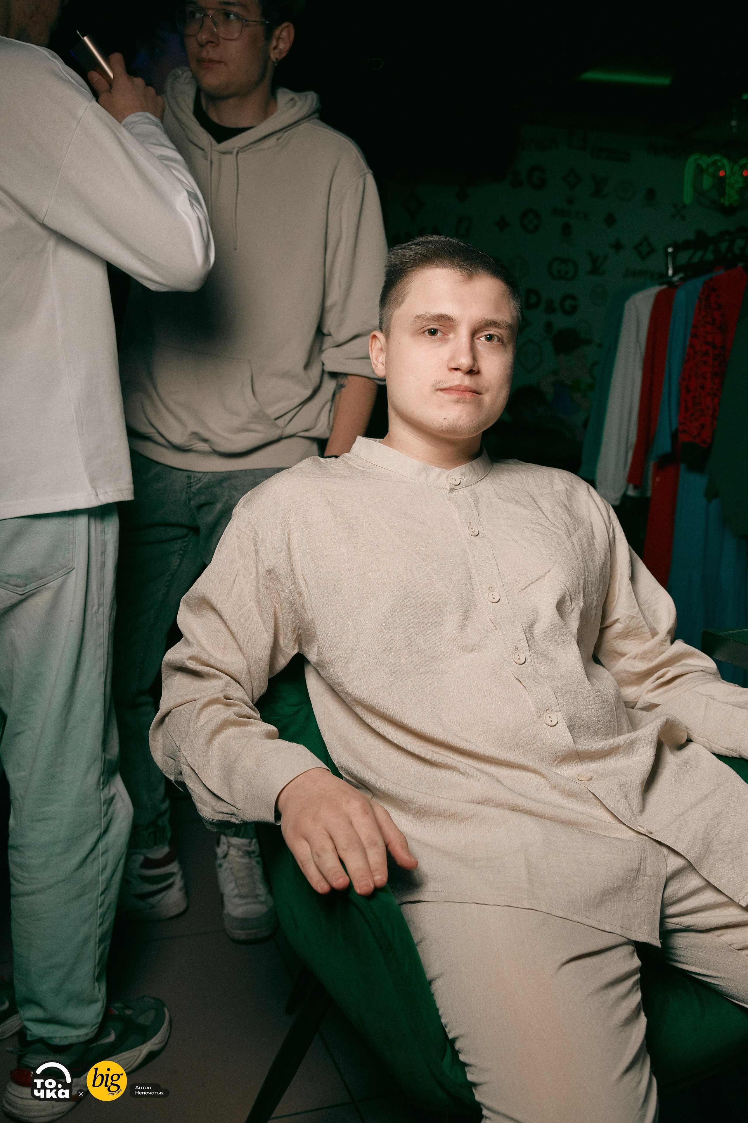 Гараж в Новокузнецке. Антон Непочатых — Большой мужской фотограф