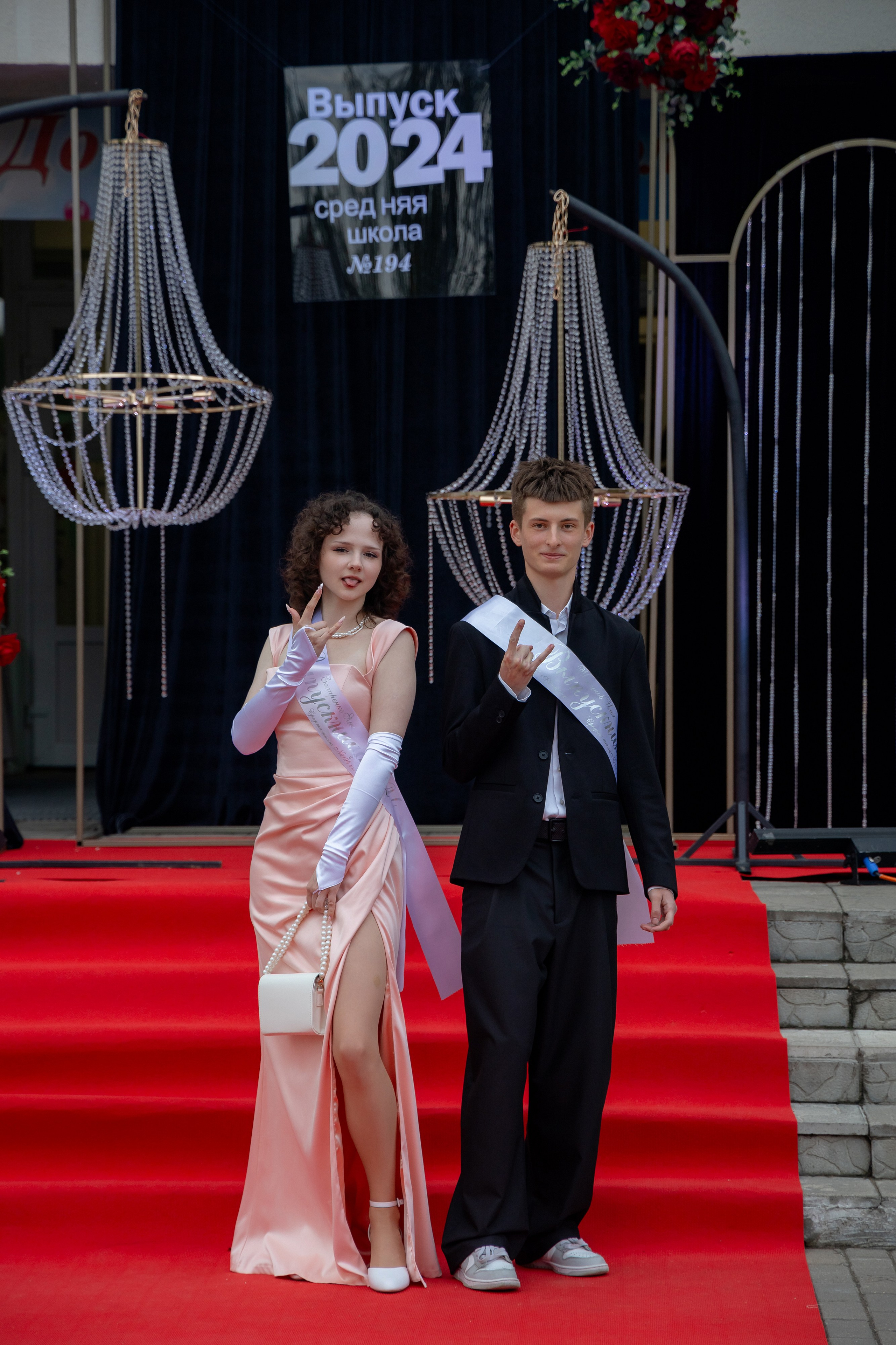 Школьный выпускной 2024 год в Соколе (Минск). Свадебный фотограф в Минске/Беларуси Сергей Спиридонов