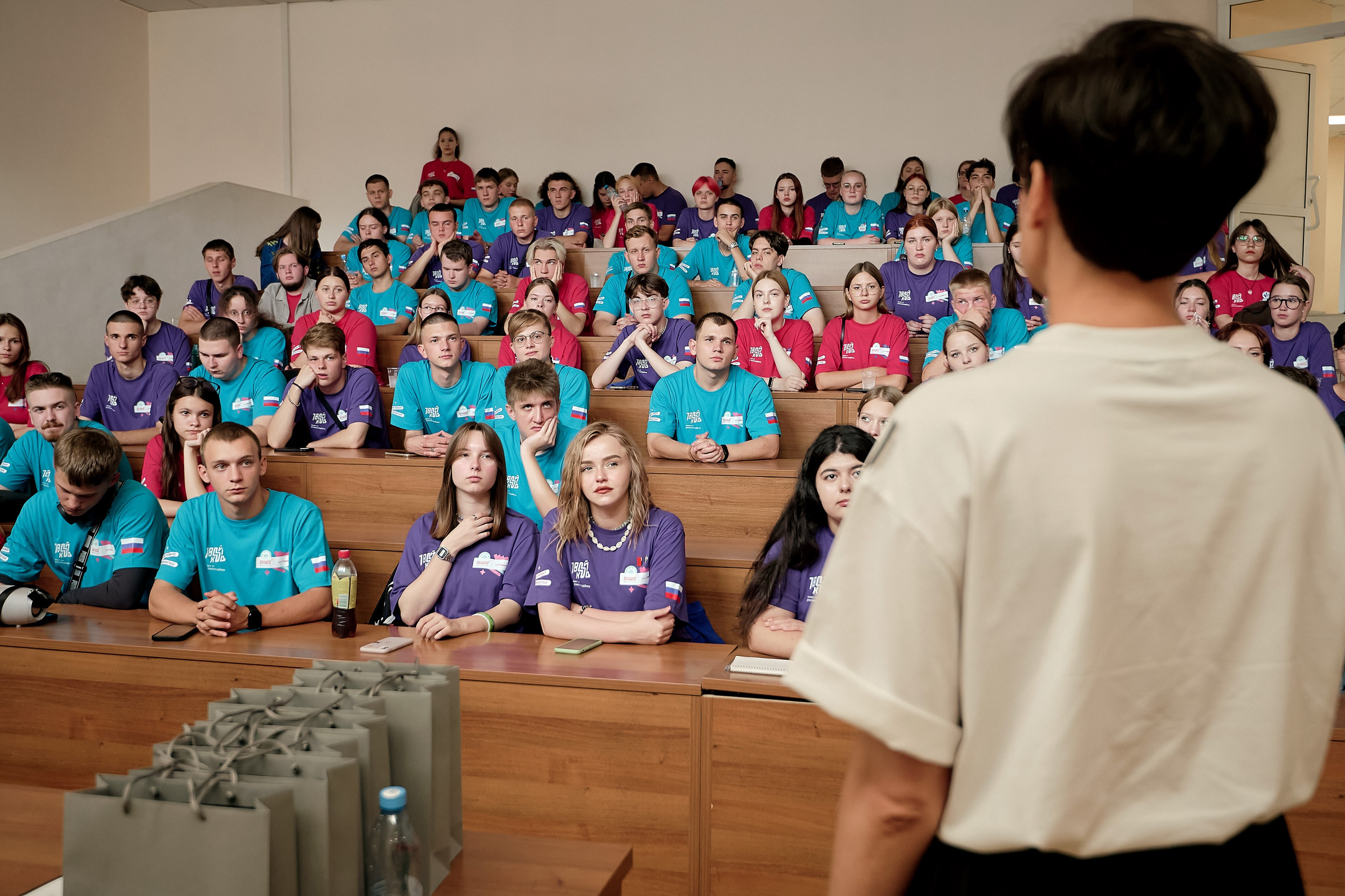 Большая перемена. Фотограф Яковлев Роман — Красноярск