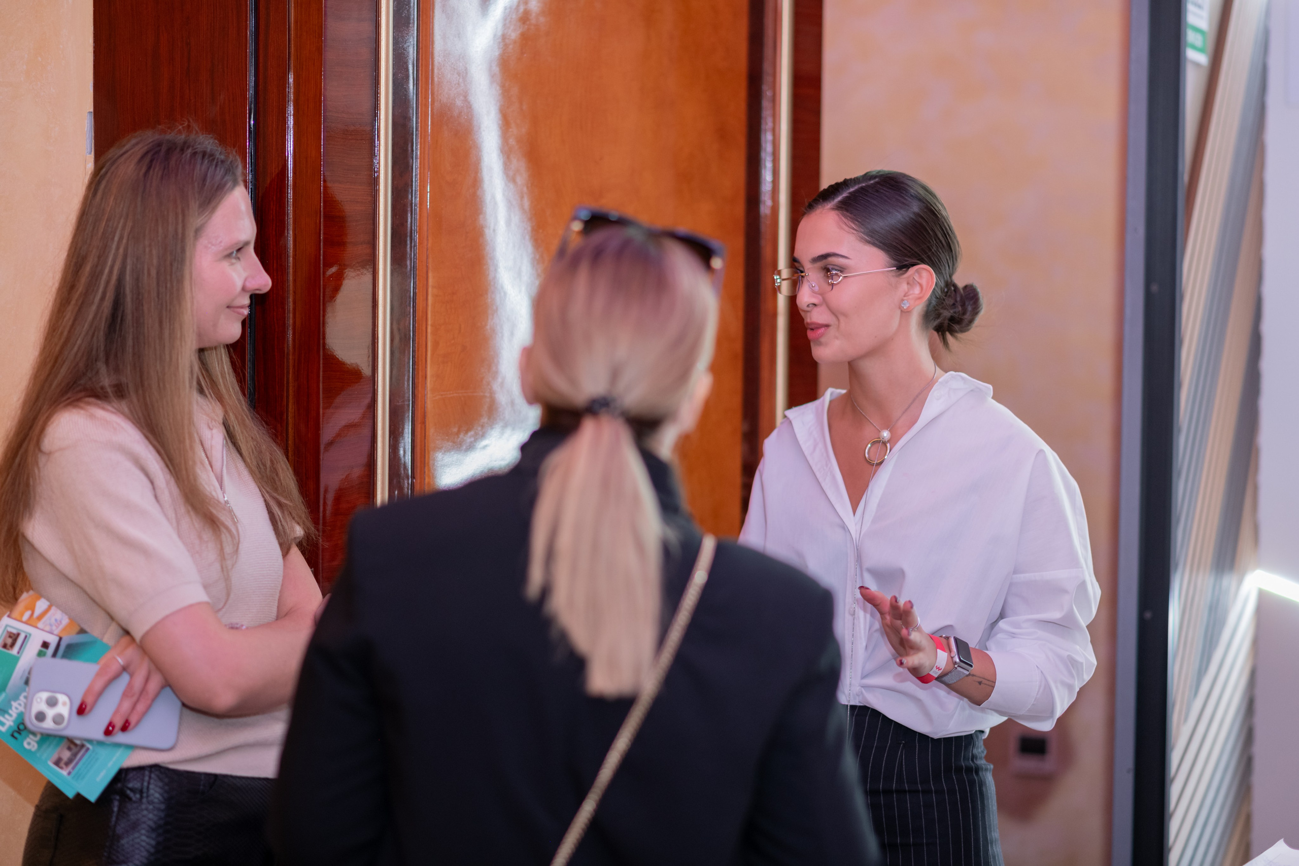 Tanu Creative 16.10.2025. Фотограф Астана, Алматы