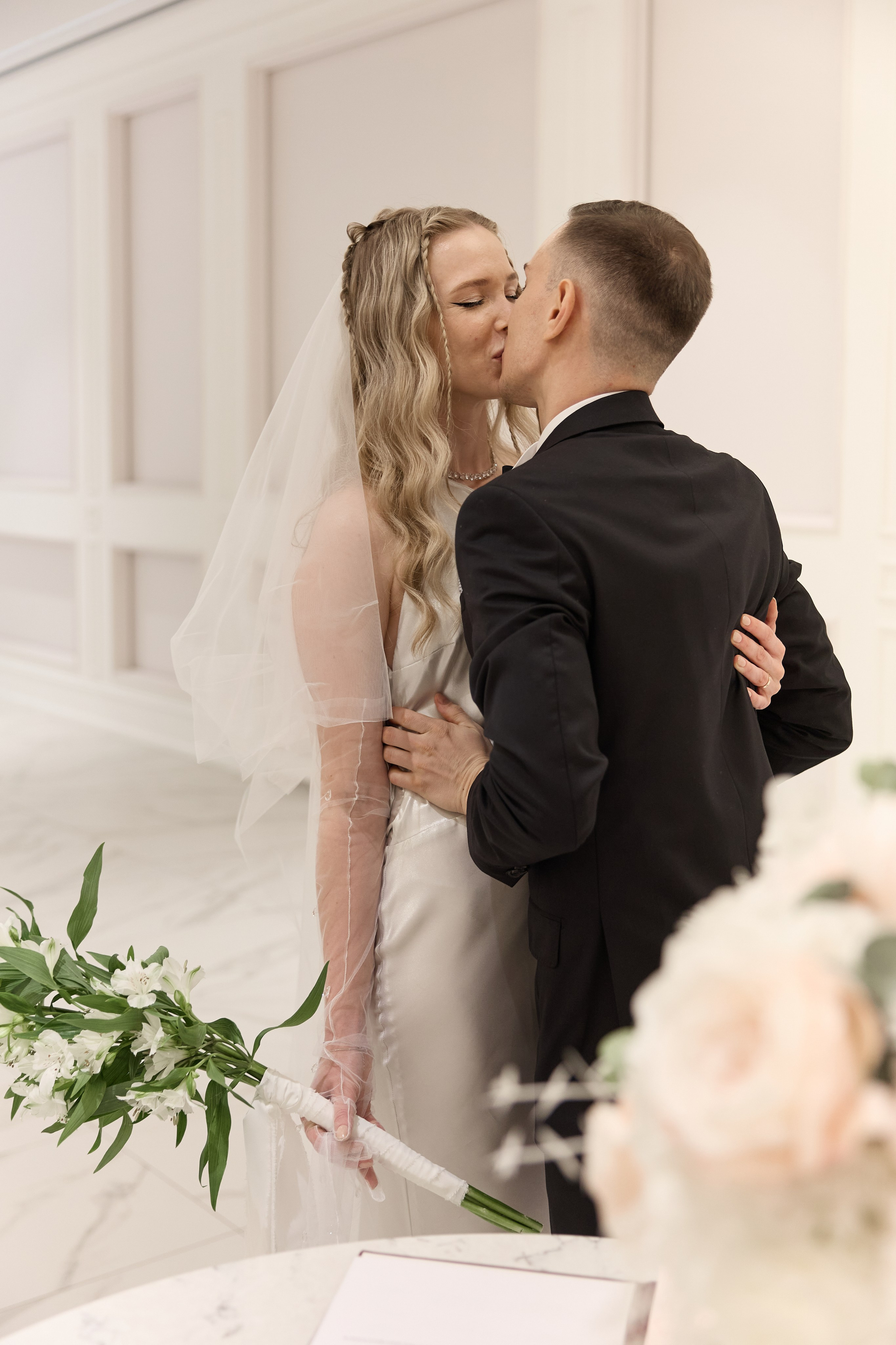 Roman & Julia Green House. Kharchenkotatianaweddingphoto