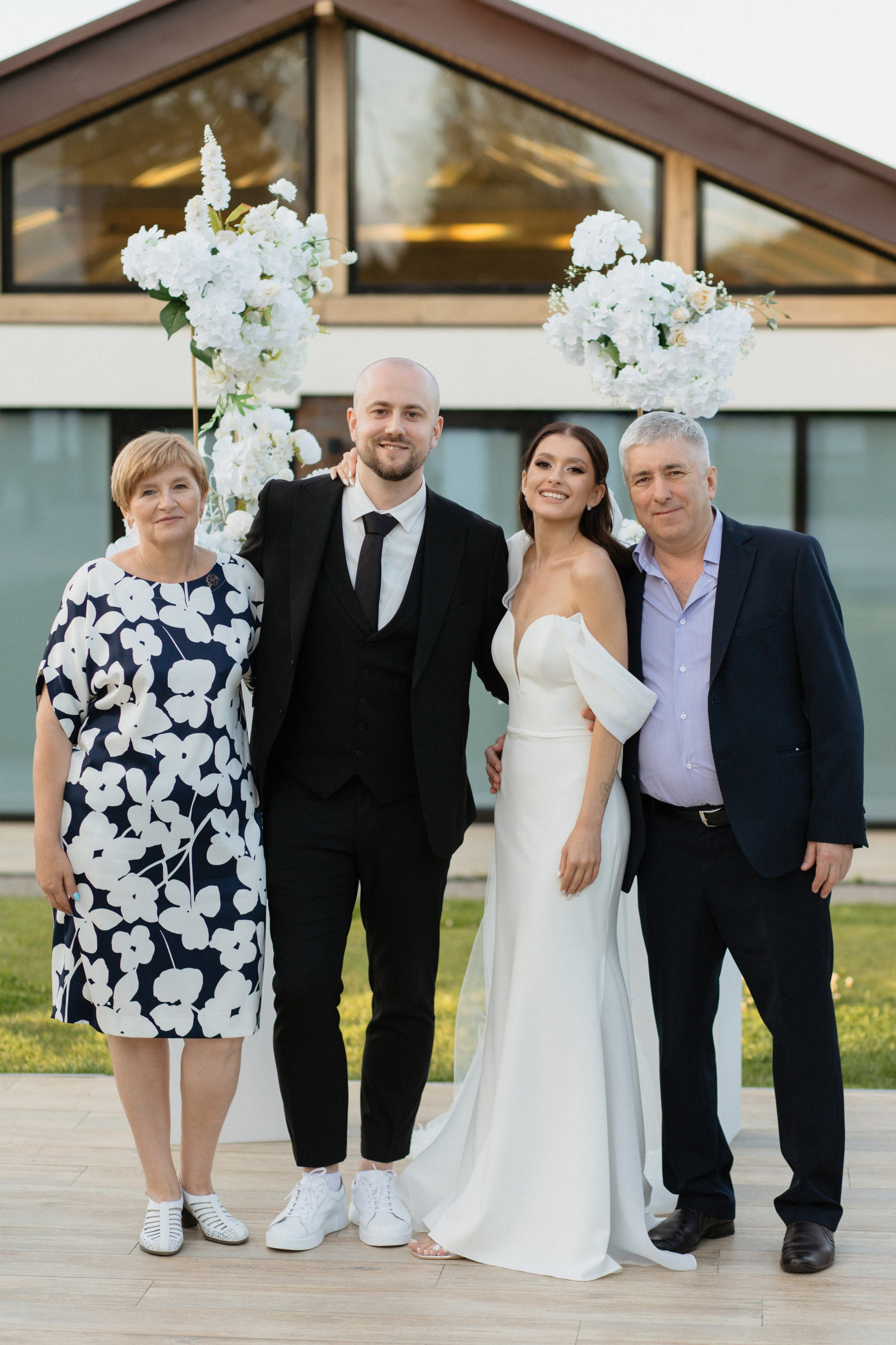 Игорь & Ксюша | GRAND CHALET. Свадебный фотограф в Минске Владислав Бабич