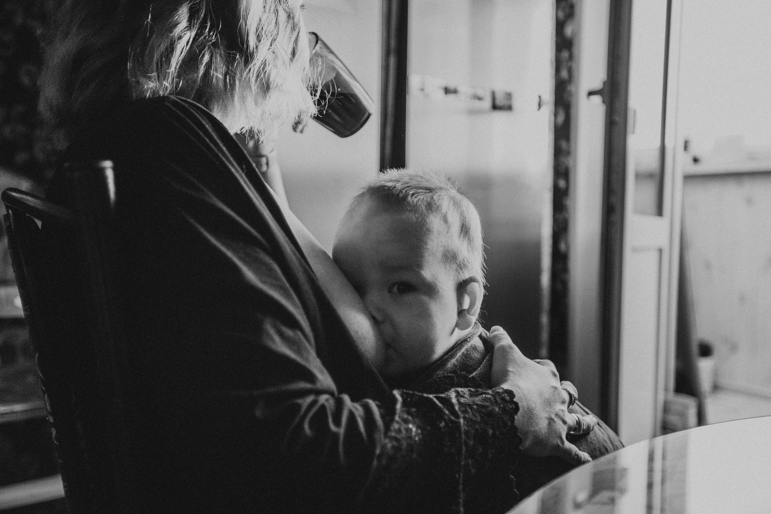 Елена с сынишкой. Семейный фотограф Нижневартовск Тюмень Ефимова Ирина