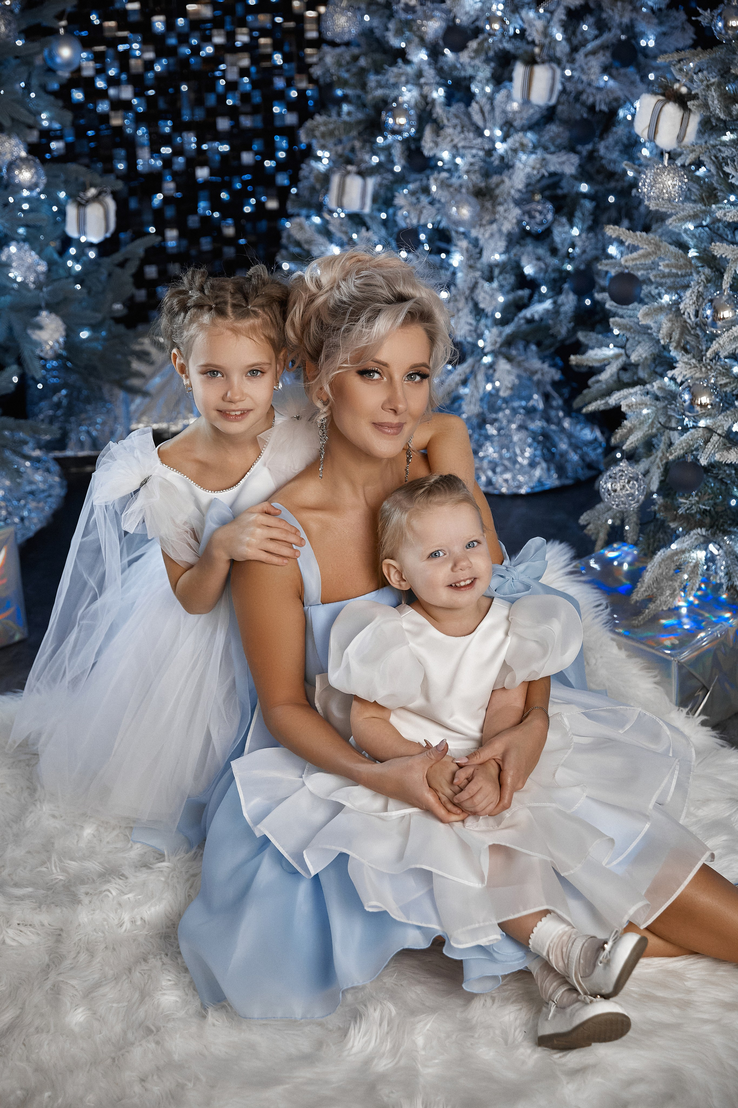 Семейная новогодняя. Фотограф в Твери Helga J. Fox