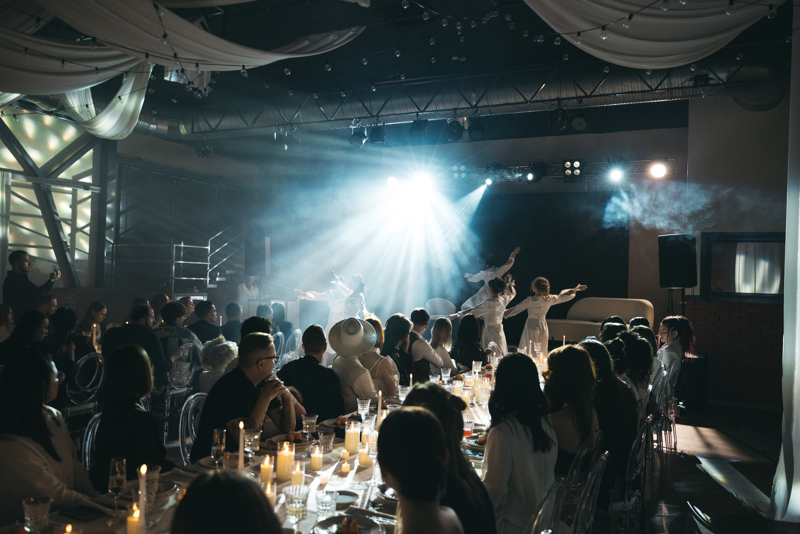 WhiteRoom Pre-wedding. Репортажный и свадебный фотограф в Сургуте