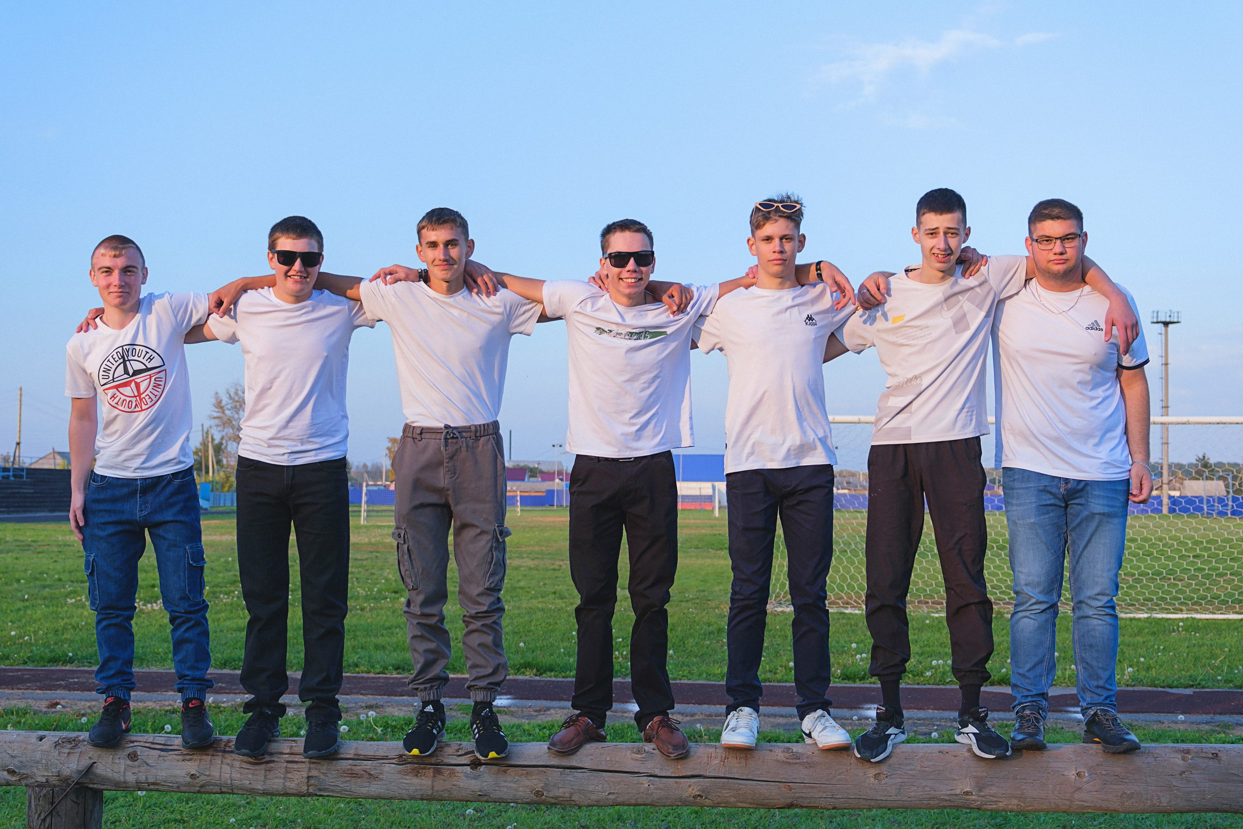 Выпускной альбом 2024. Фотограф и видеограф в Омск/Москва Сащенко Лера