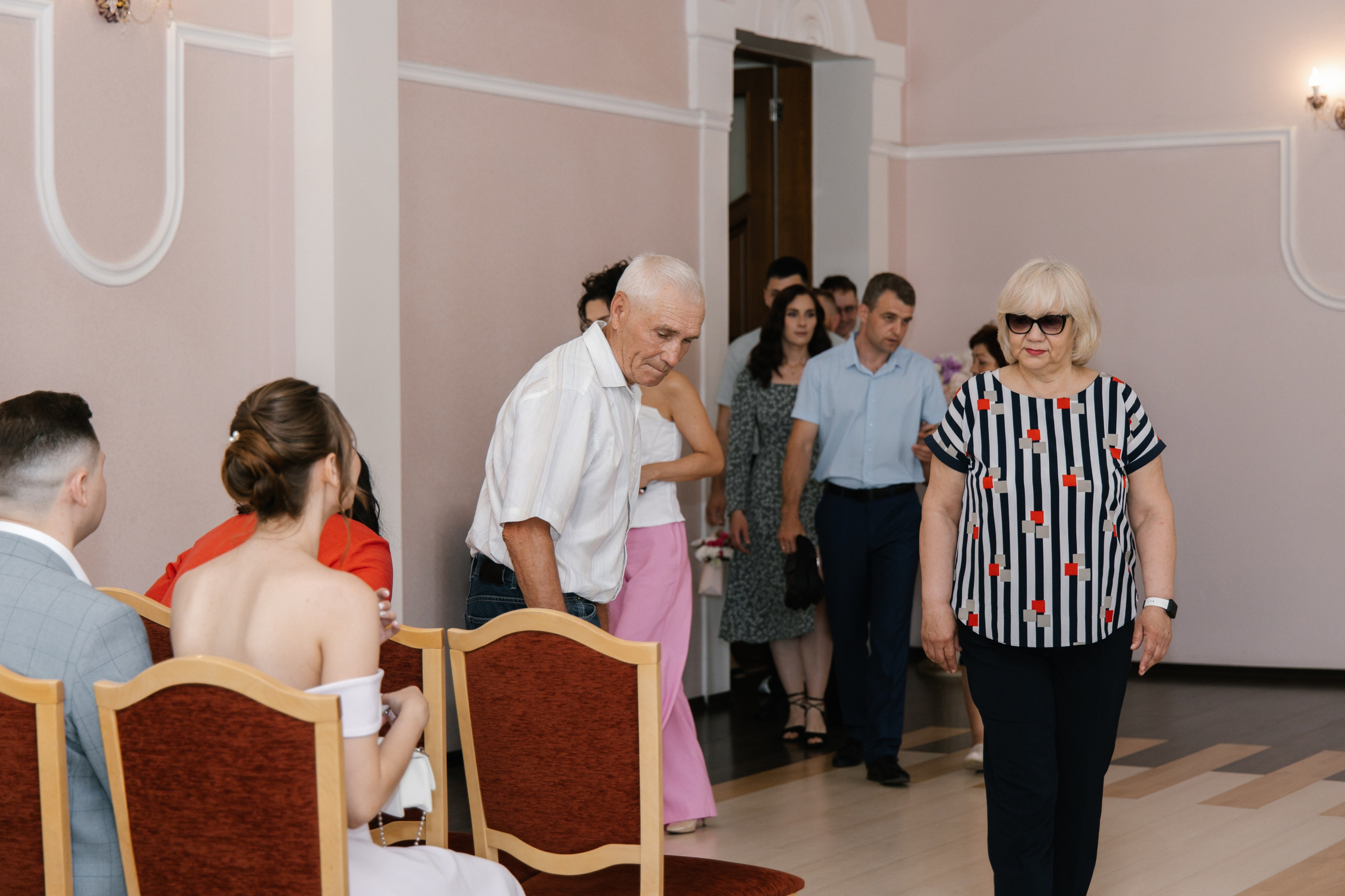 Алёна и Денис (полный день). Фотограф в Барнауле Юлия Садвокасова