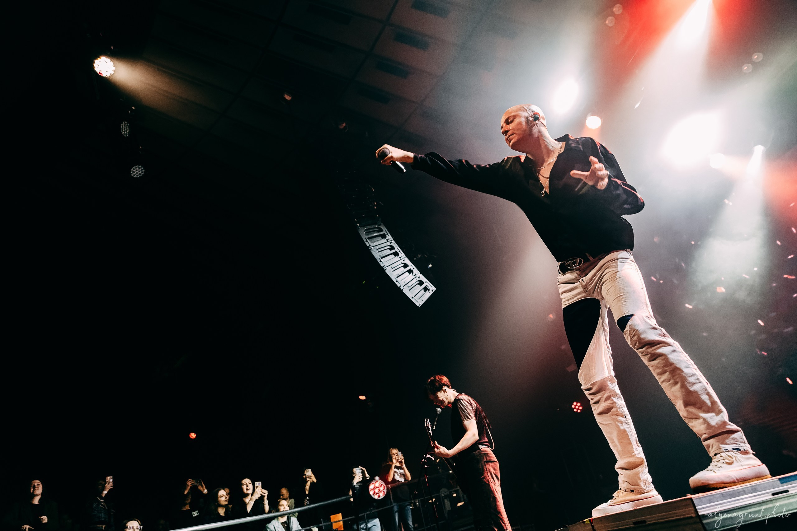 Ravanna, фоторепортаж, СПб, Aurora Concert Hall, 21.11.2025. Алена Адрианова: фотограф в Санкт-Петербурге