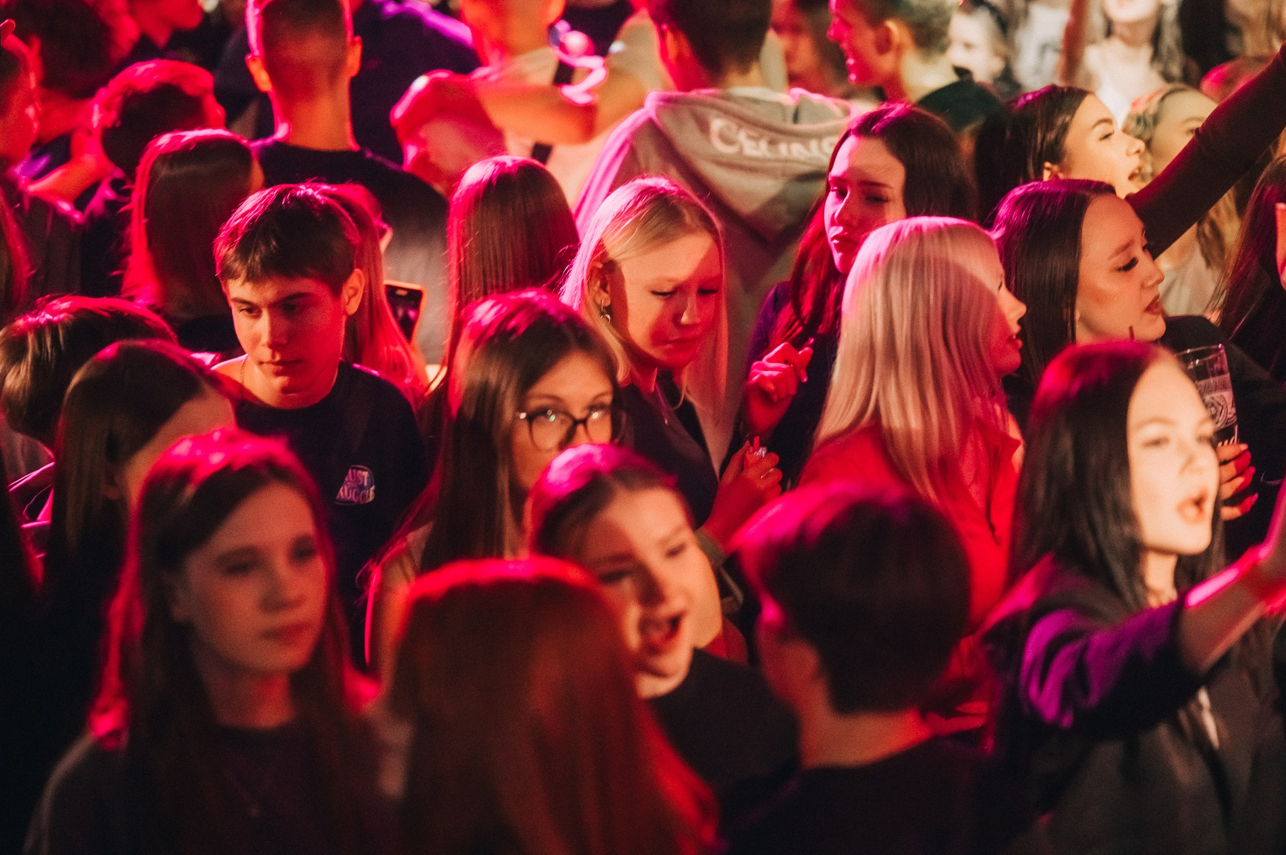 8 MARCH WOMENS DAY PARTY. Фотограф в Кемерово Владислав Шульц