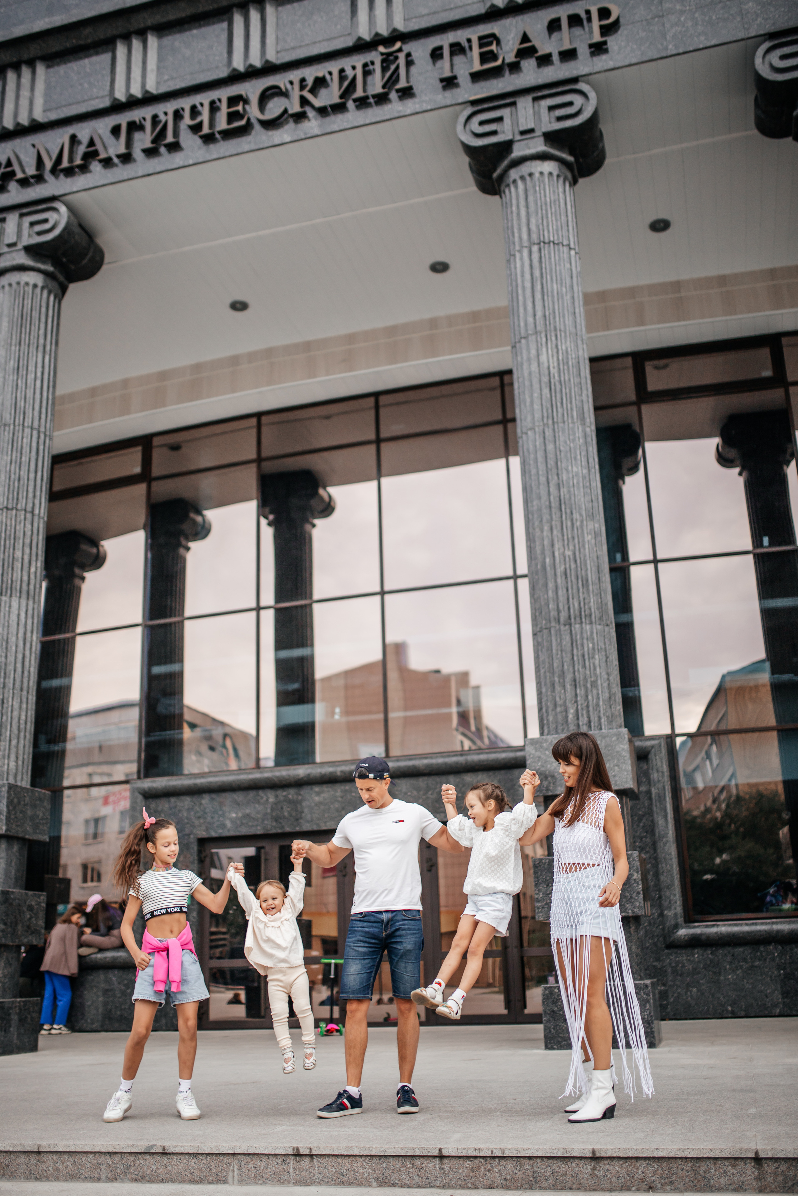 Family in the city. Семейный, свадебный фотограф в Чите Екатерина Мельникова