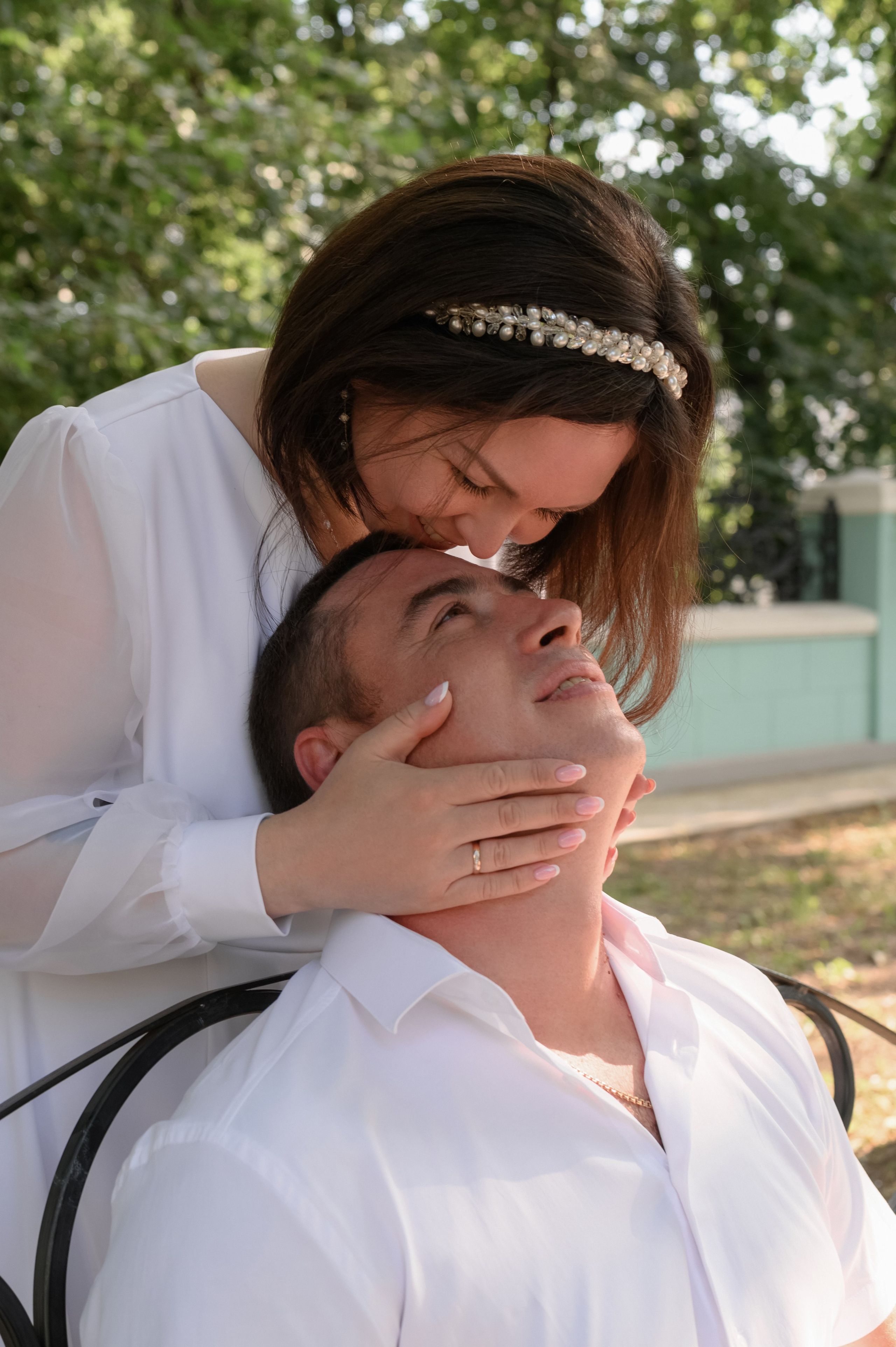 свадебная фотосессия у филиала по городу Иванову и Ивановскому району комитета Ивановской области ЗАГС по адресу Иваново, улица Батурина, 13