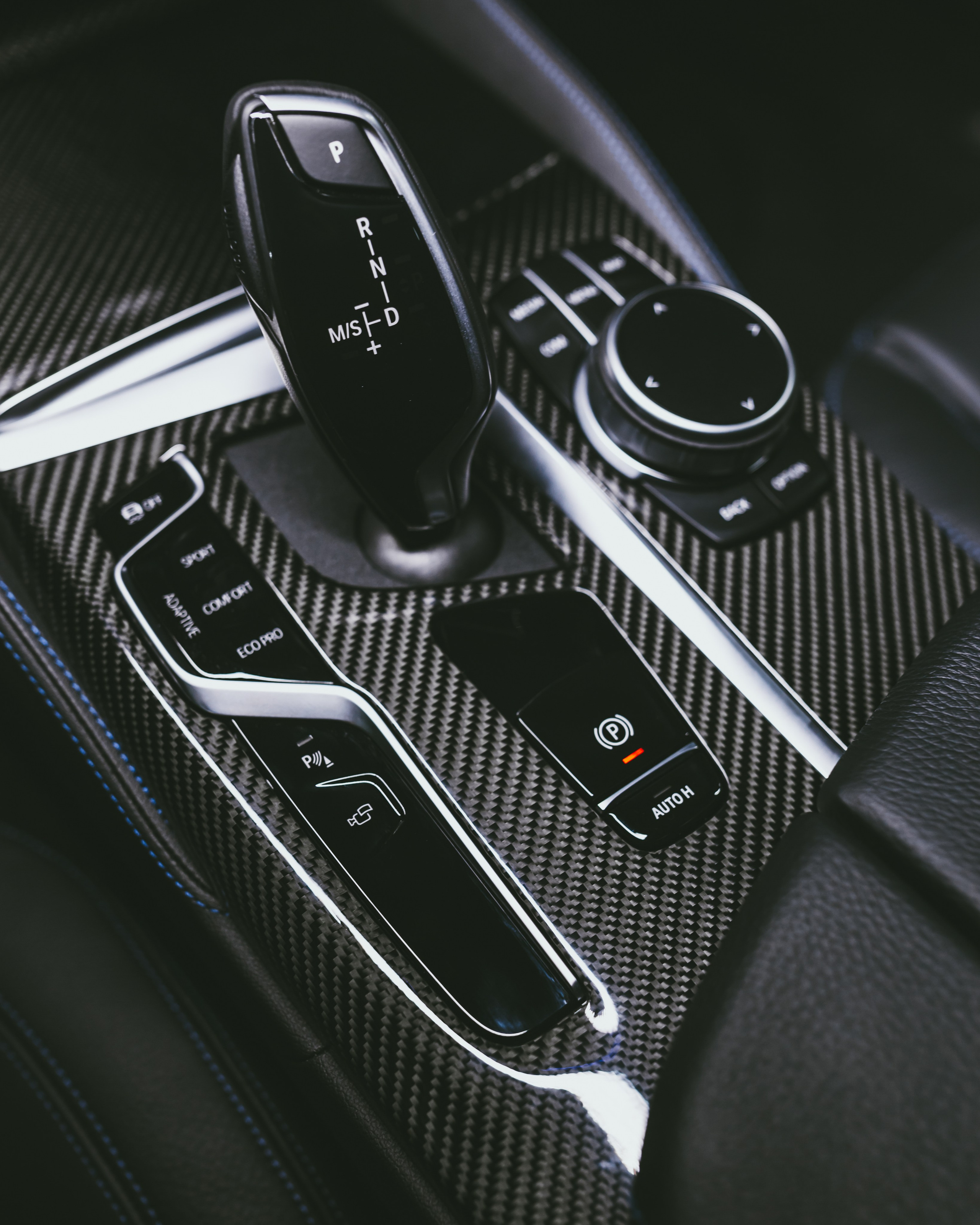 Автомобили и не только. Фотограф в Санкт-Петербурге Дмитрий Брусс