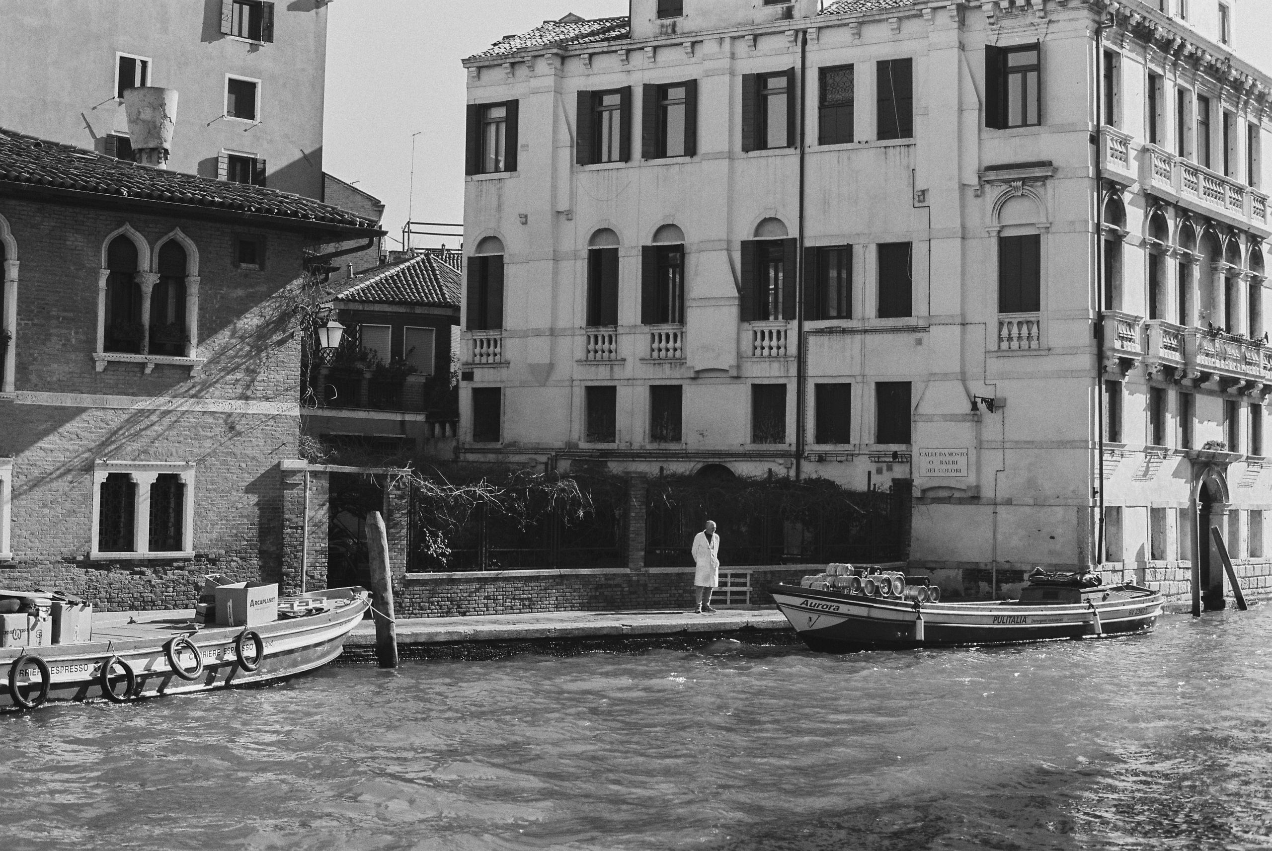 Fine art. Katya Zimina, film photographer based in Lisbon, Portugal