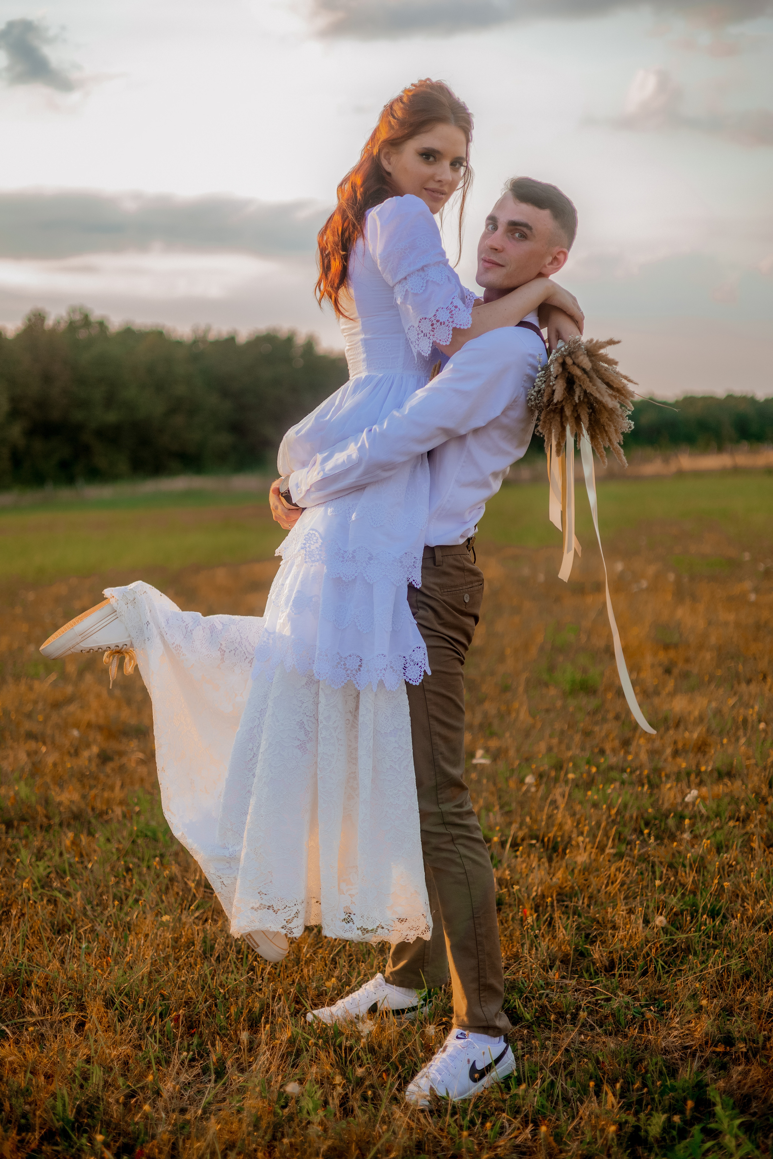 Виктория и Данил свадебная прогулка на закате. Gorbunova Alina Фотограф