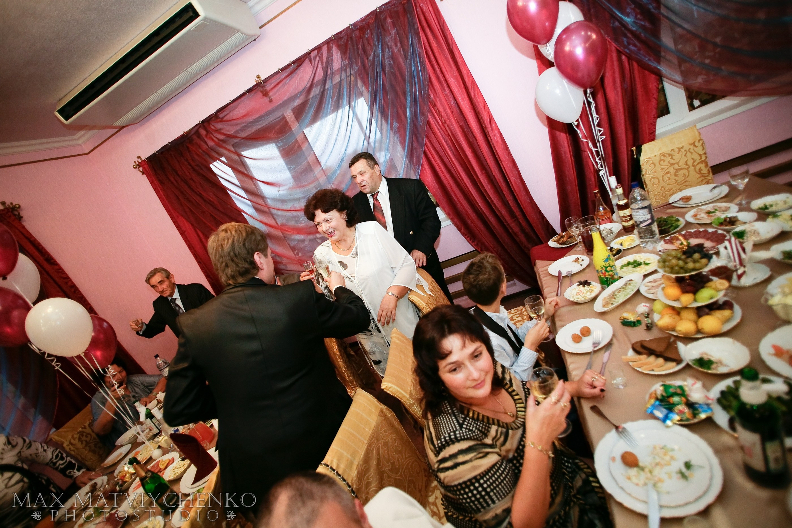 Банкет/Banquet. Максим Матвийченко и Виктория Басова профессионалы своего дела