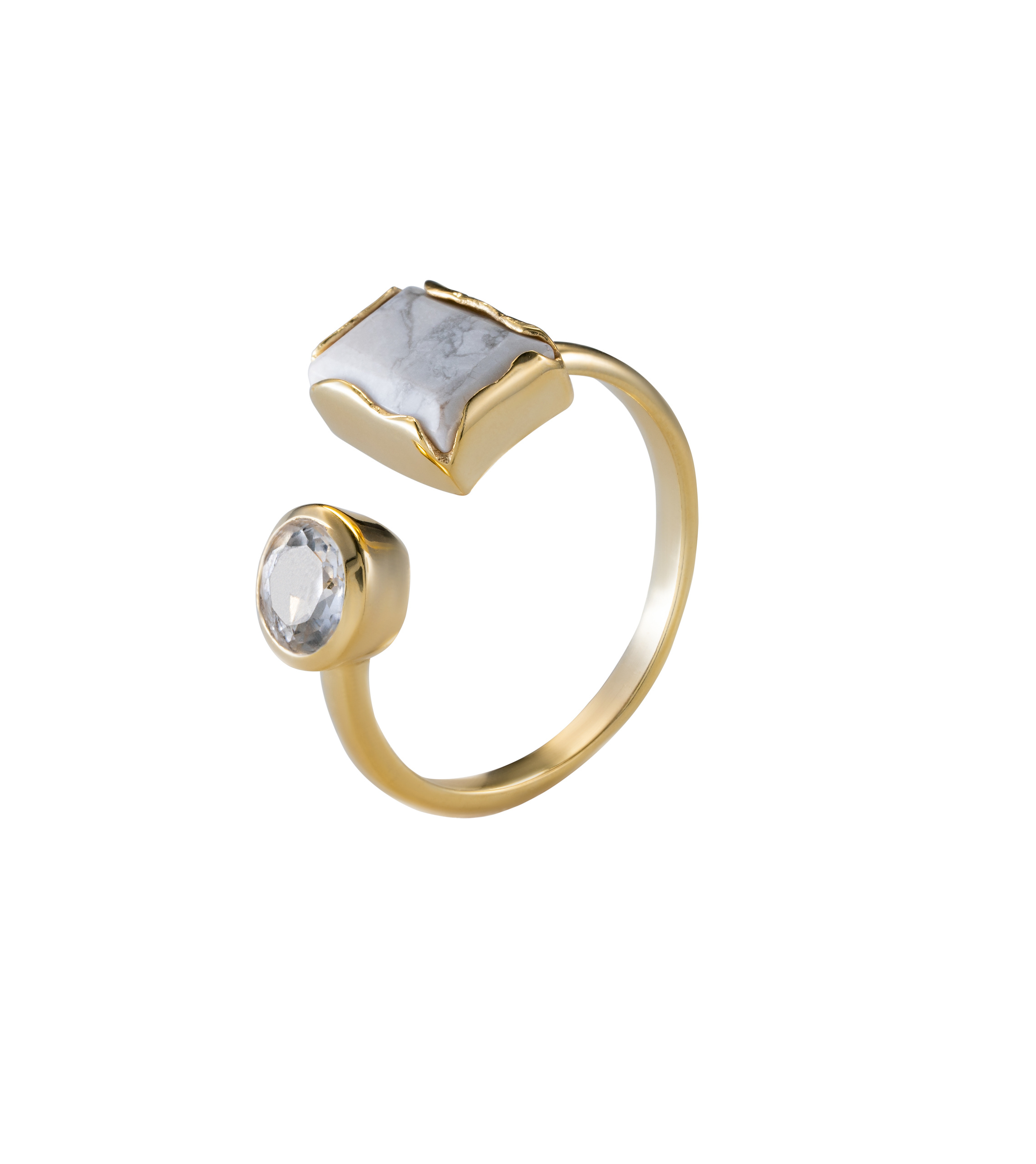 Фотограф ювелирных изделий и бижутерии. Предметный и фуд фотограф Санкт-Петербурга Сергей