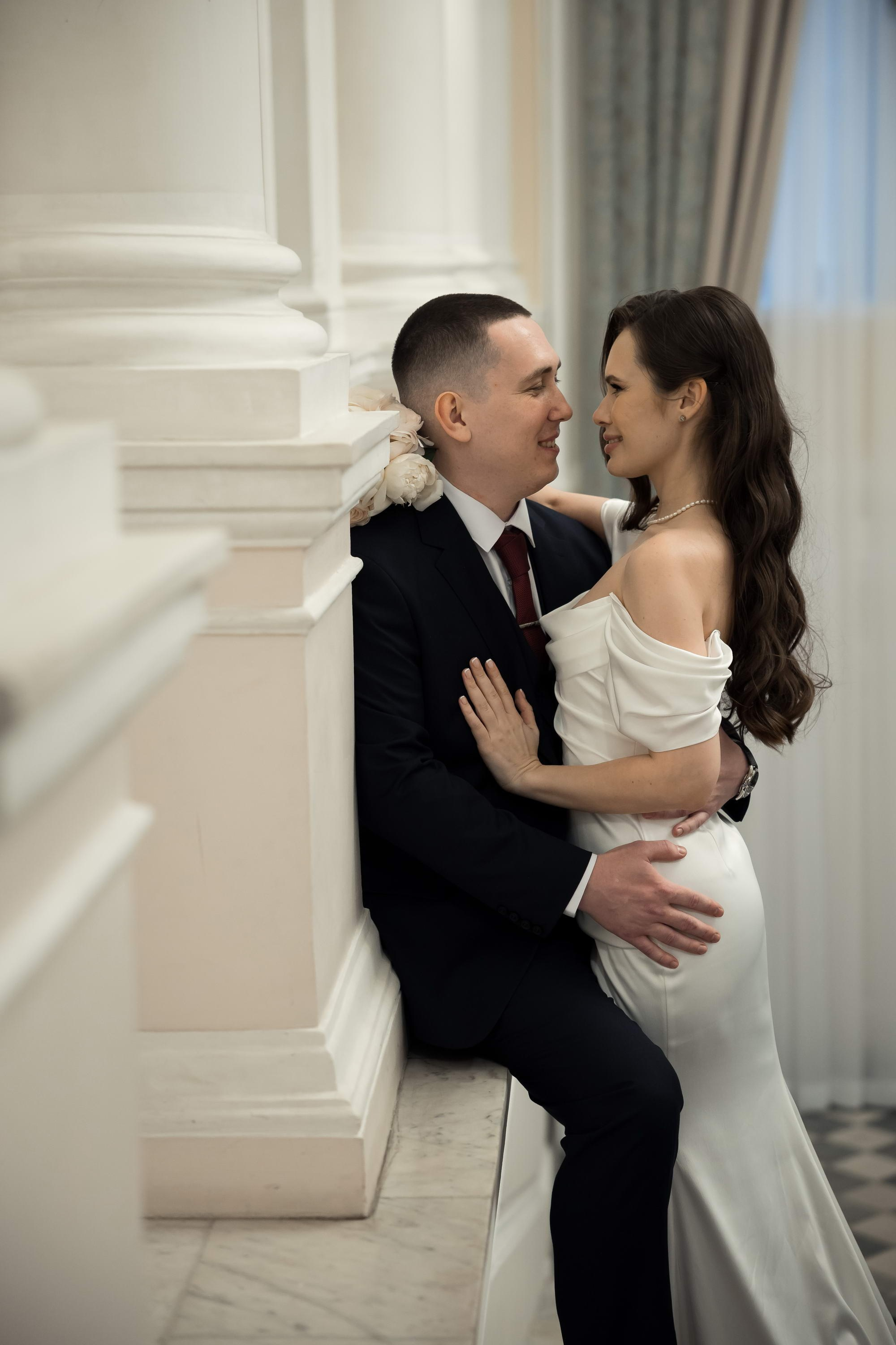 Свадебная фотосессия на Фурштатской. Свадебный фотограф Игорь Брундасов 8PHOTO на свадьбу венчание загс СПб