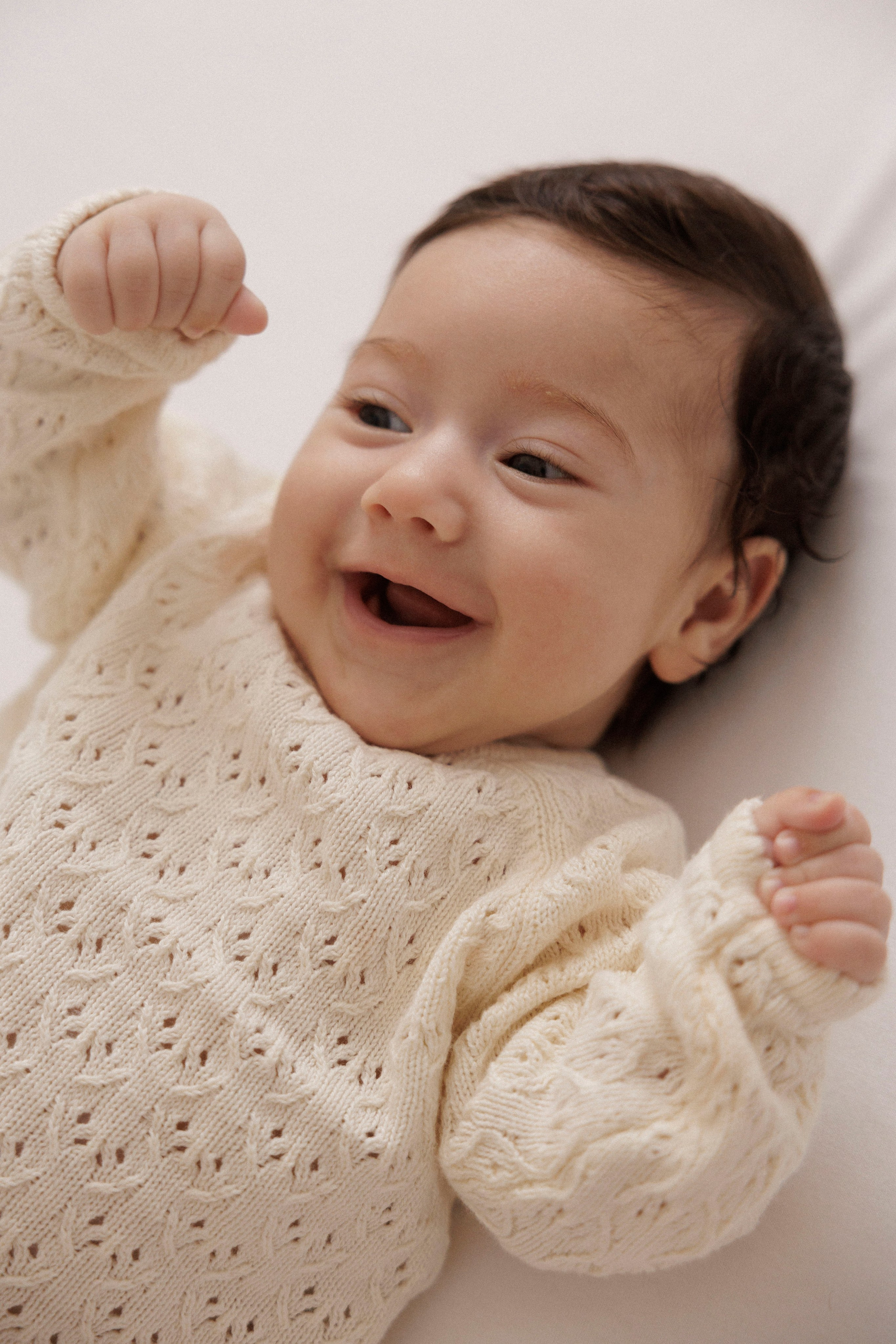 New born family photoshoot at home. Wedding and family photographer