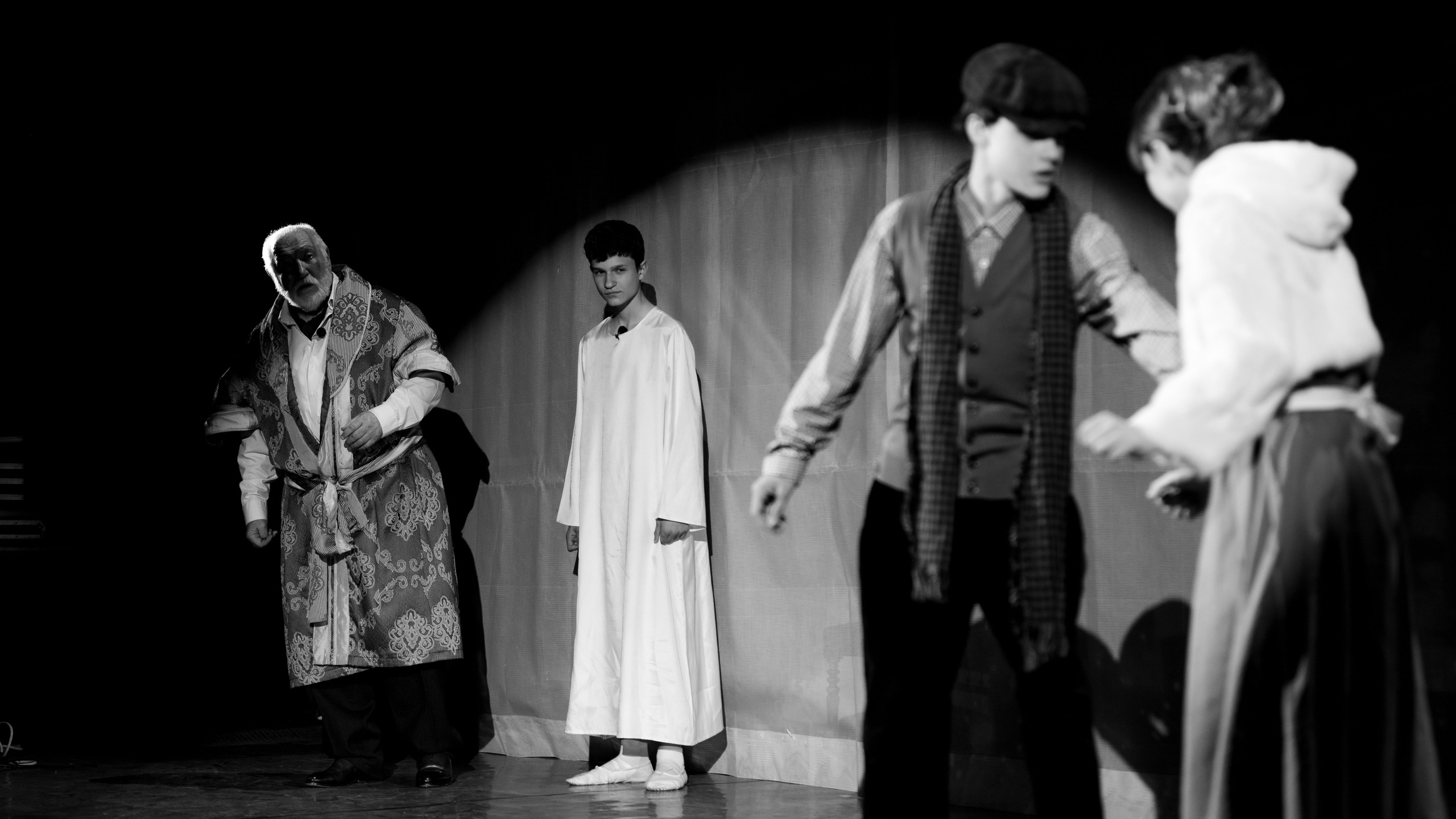 Театр Бикбау. Рождественское чудо. Генпрогон. Фотограф в Ростов-на-Дону Виктория Савчук