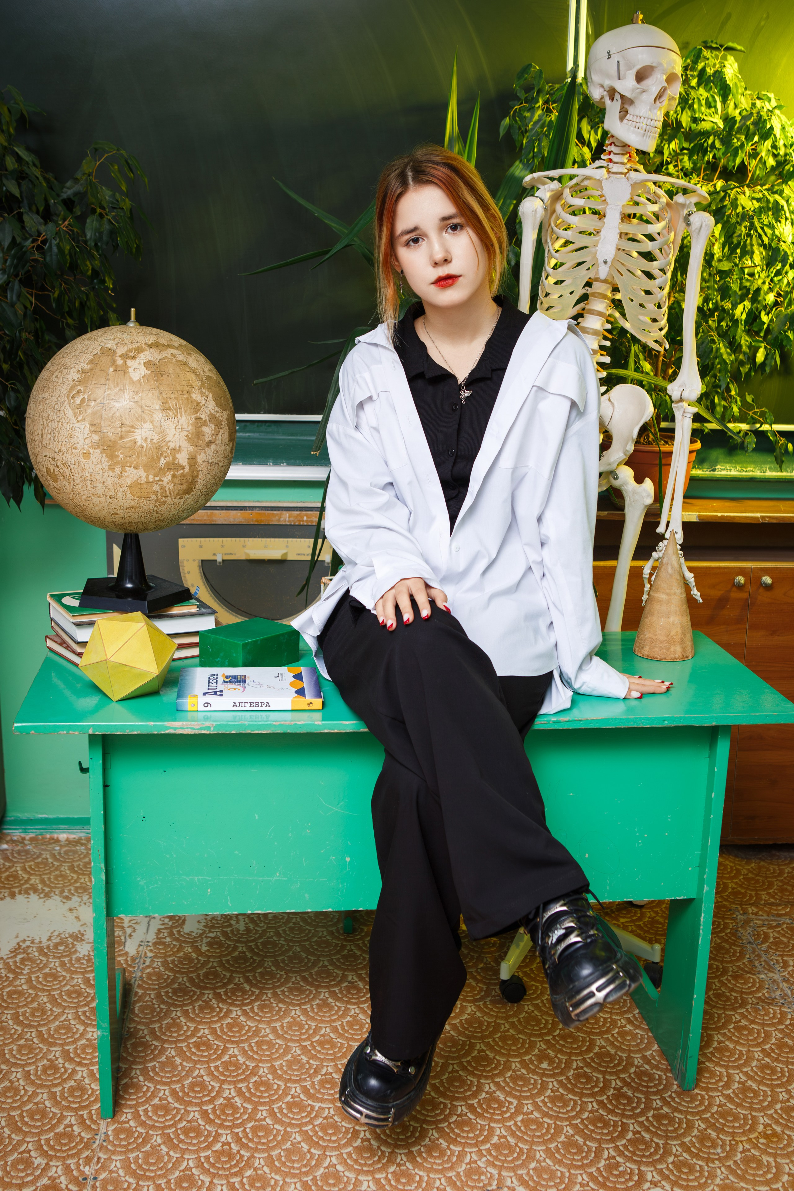 ПОРТРЕТНАЯ ФОТОСЕССИЯ В КЛАССЕ ДЛЯ 9 КЛАССОВ. ТВОЙ АЛЬБОМ / ТВОИ ПРАВИЛА