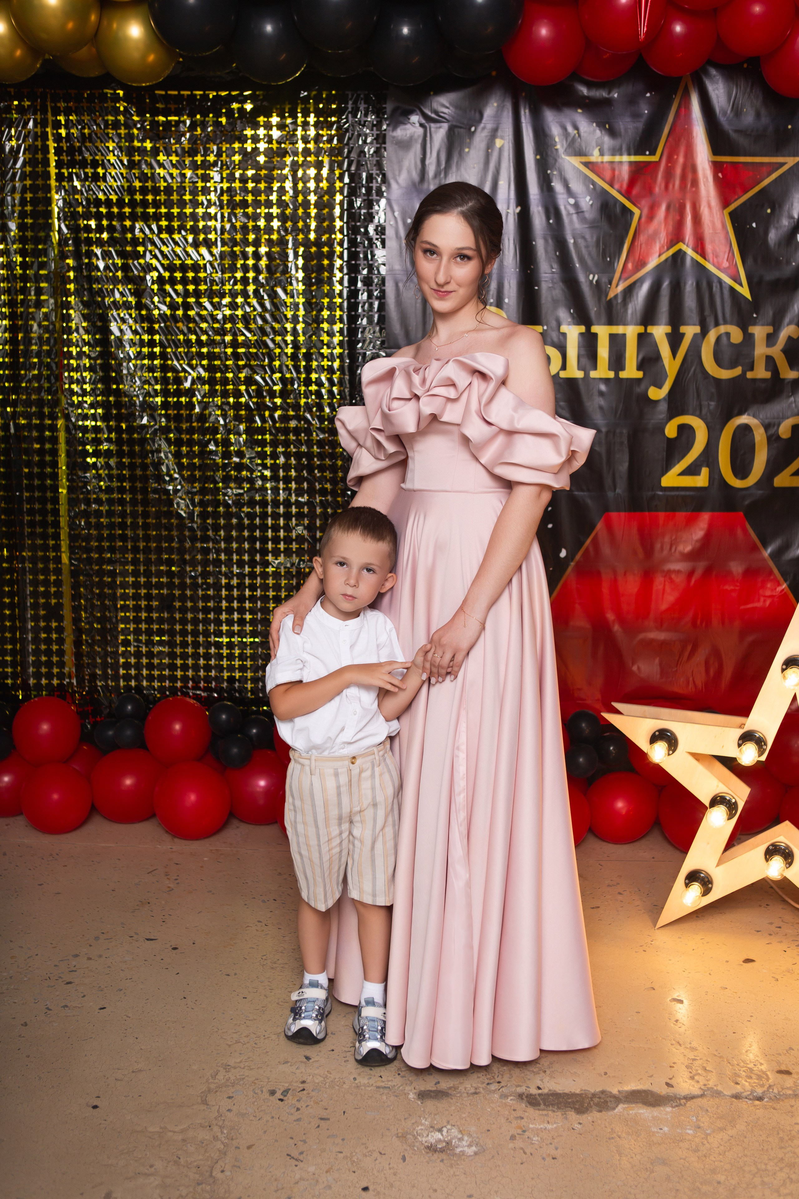 ФОТОСЕССИЯ С РОДИТЕЛЯМИ «ВЫПУСКНОЙ» 2024 г. 9 ШКОЛА г. МЦЕНСК. ТВОЙ АЛЬБОМ / ТВОИ ПРАВИЛА